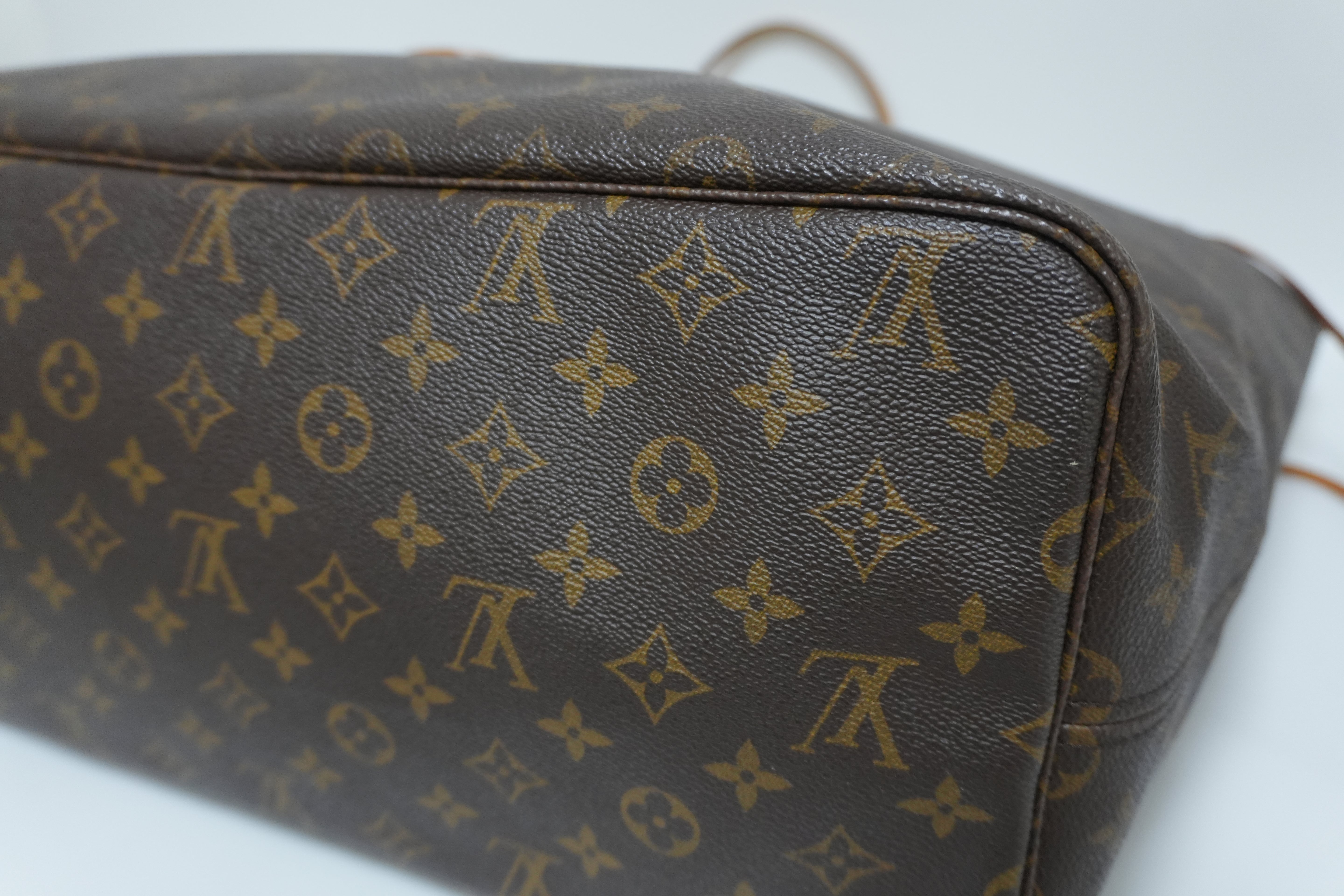 Louis Vuitton Monogram Neverfull GM Tote Bag Used