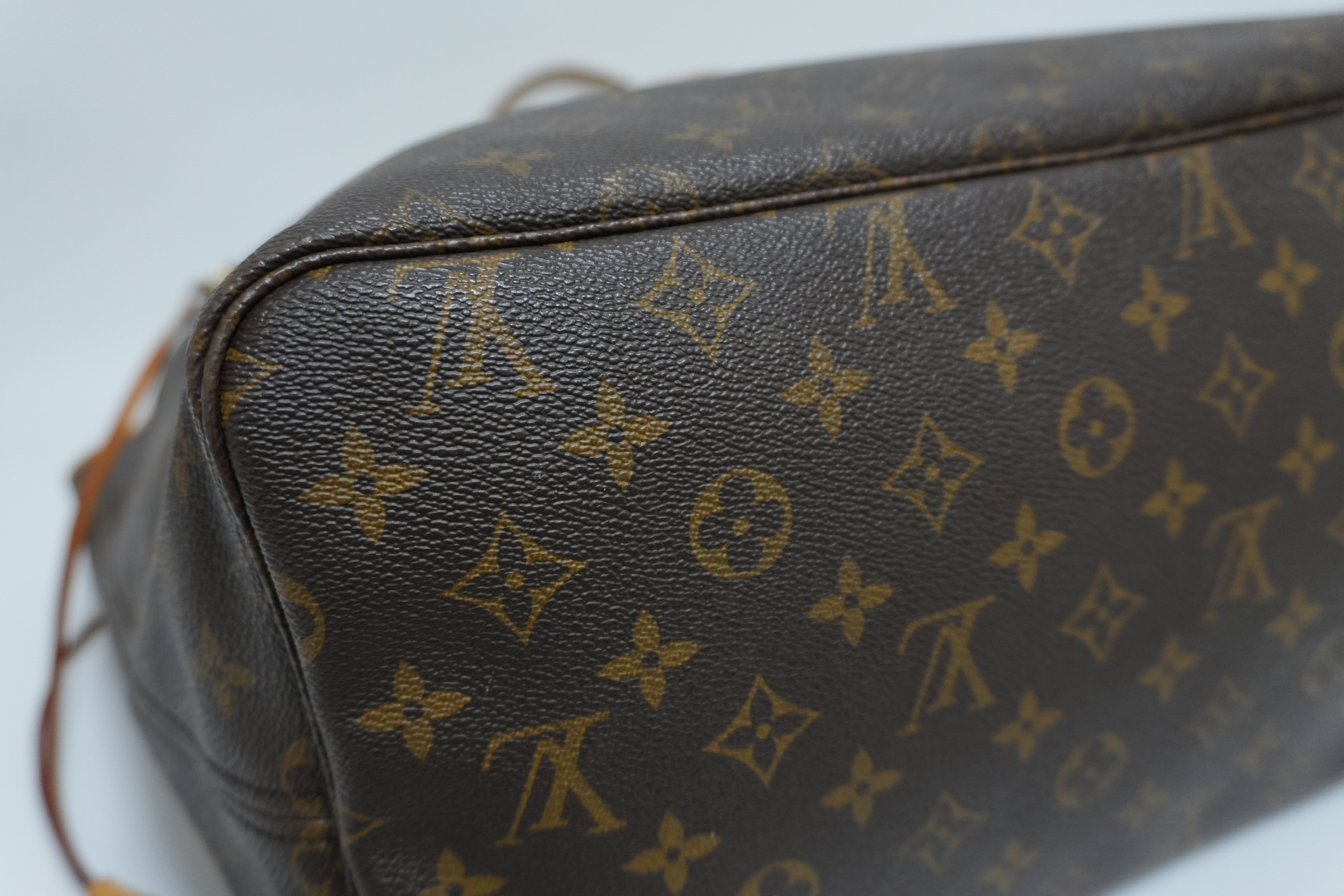 Louis Vuitton Monogram Neverfull GM Tote Bag Used