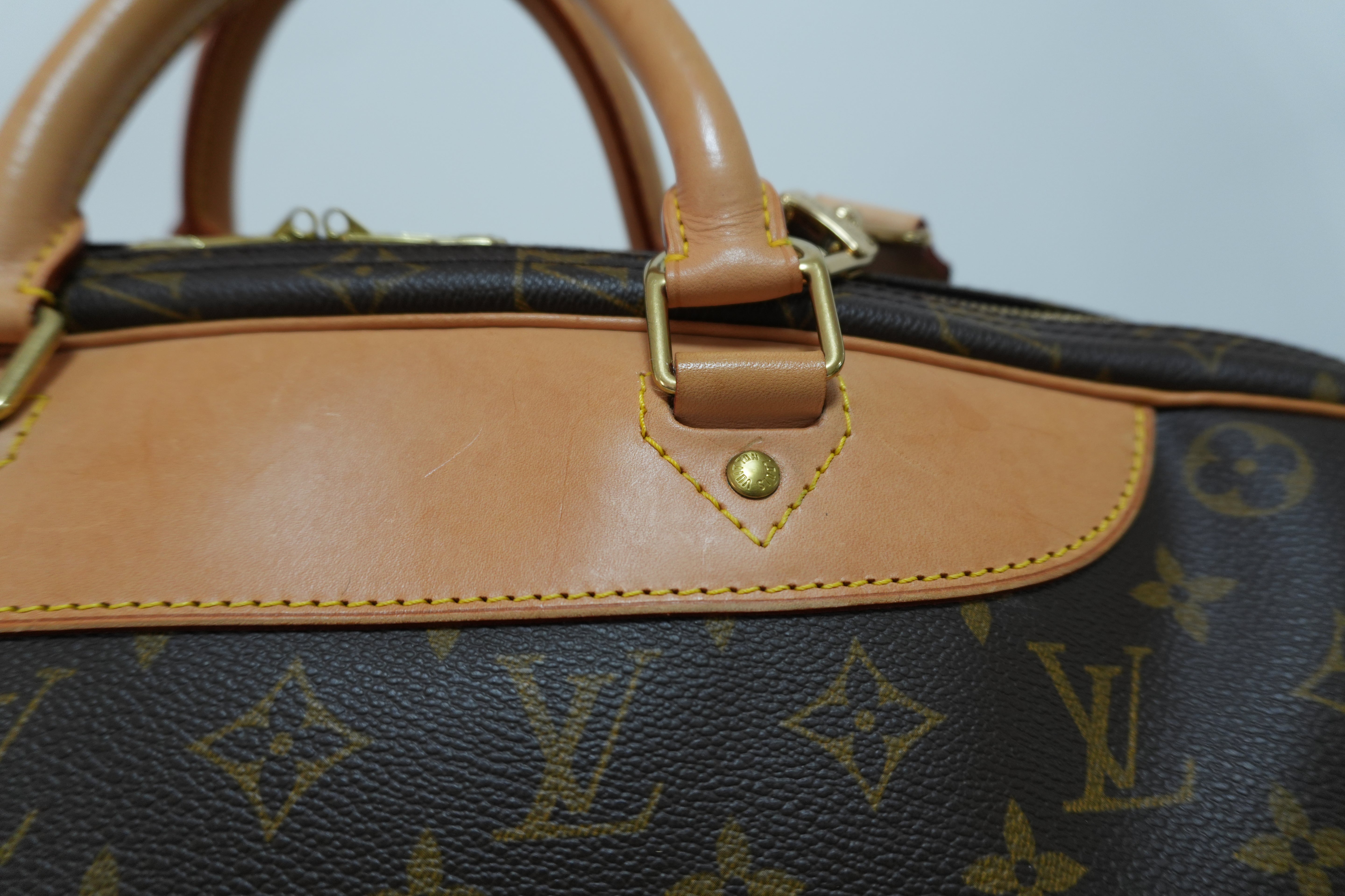 Louis Vuitton Alize Travel Bag Used