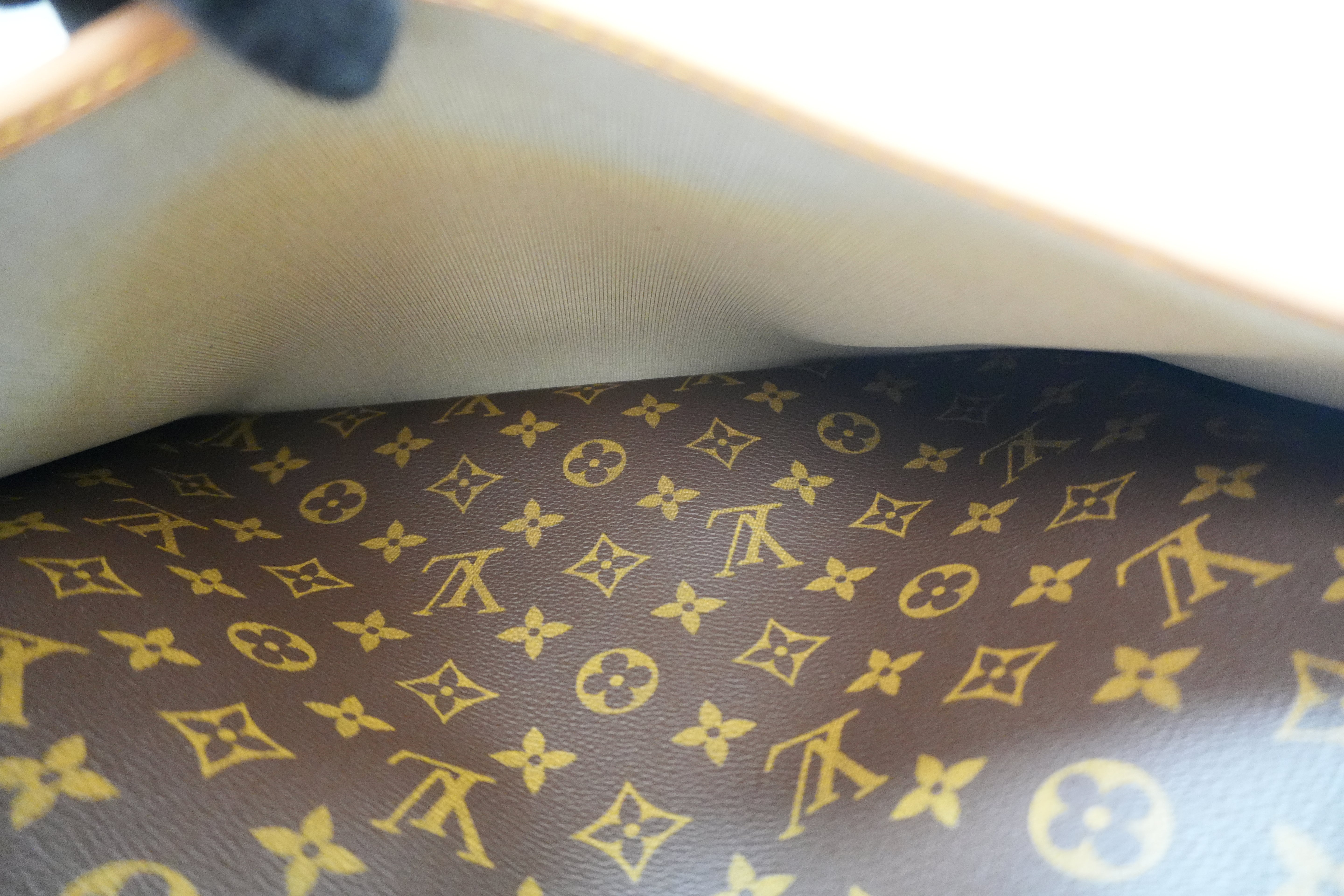 Louis Vuitton Alize Travel Bag Used