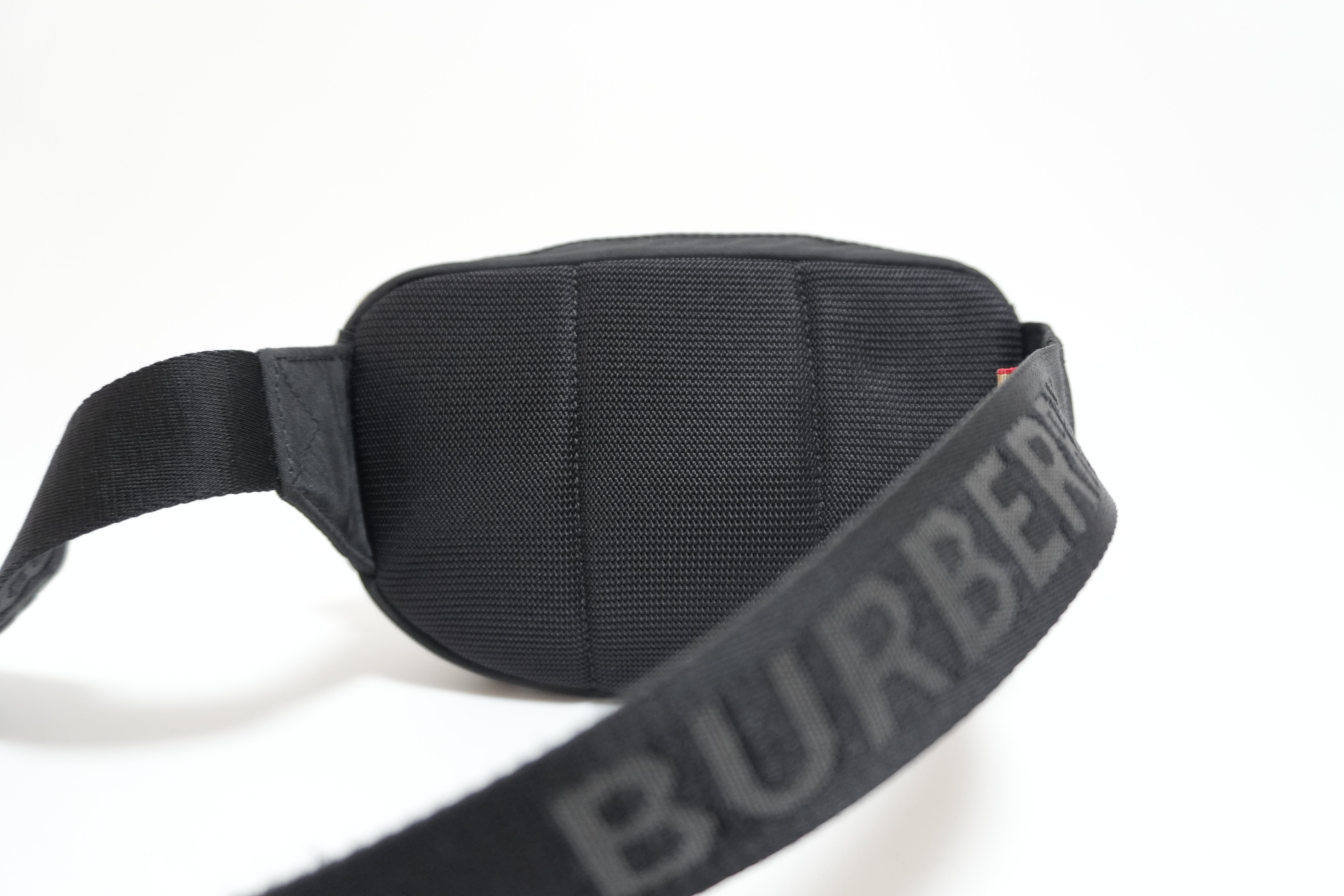 Burberry Nylon Waist Bag Black Used