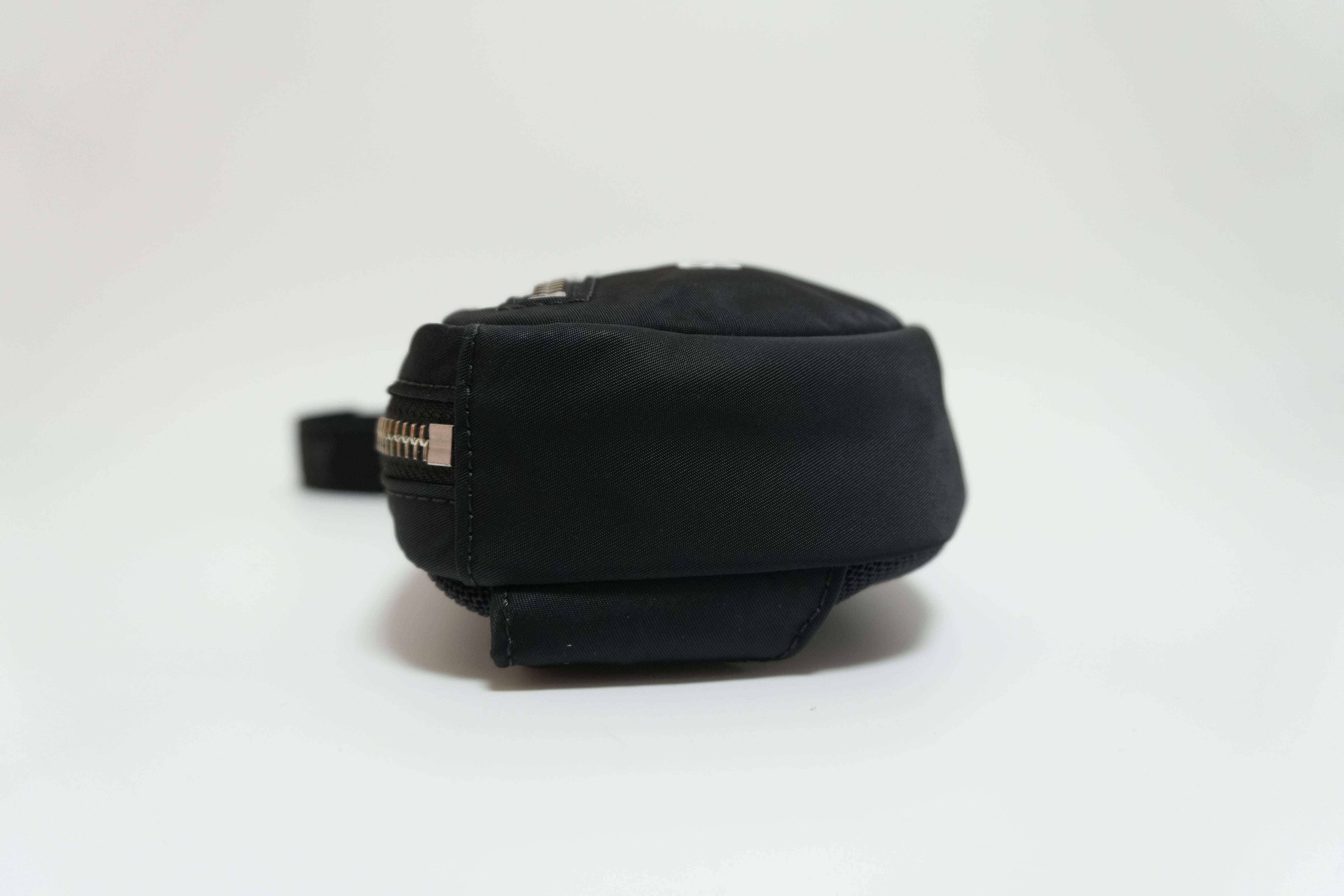 Burberry Nylon Waist Bag Black Used