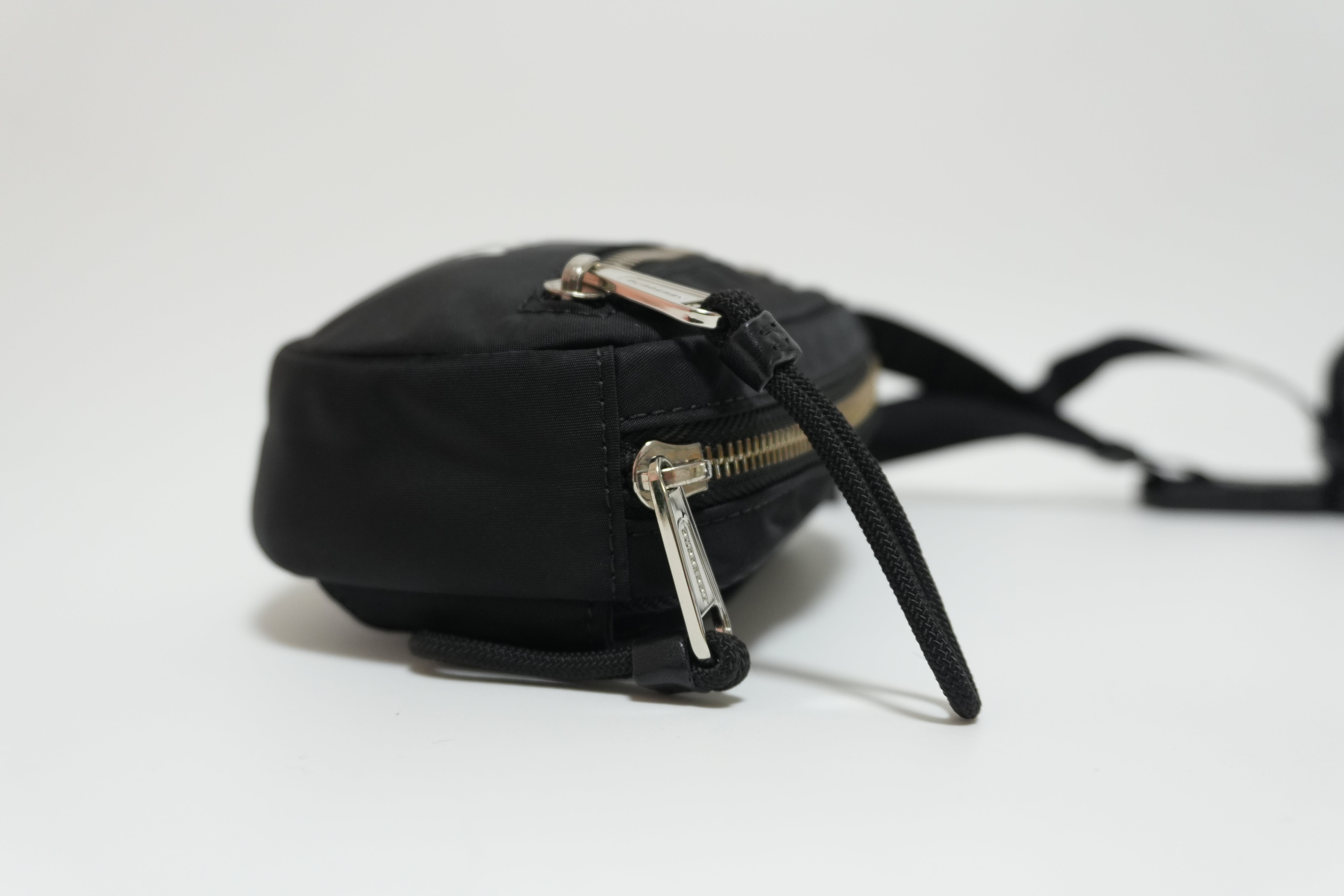 Burberry Nylon Waist Bag Black Used