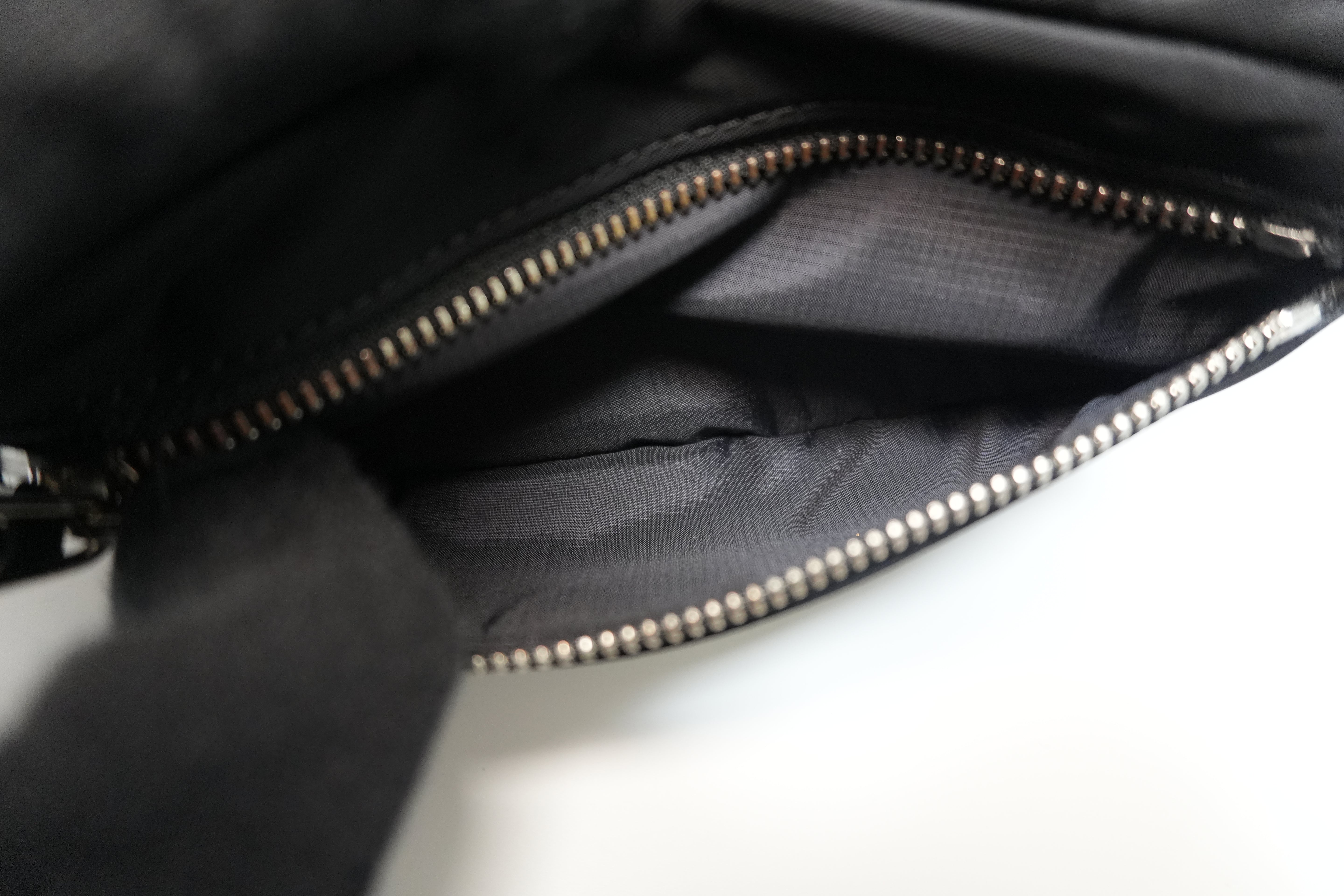 Burberry Nylon Waist Bag Black Used