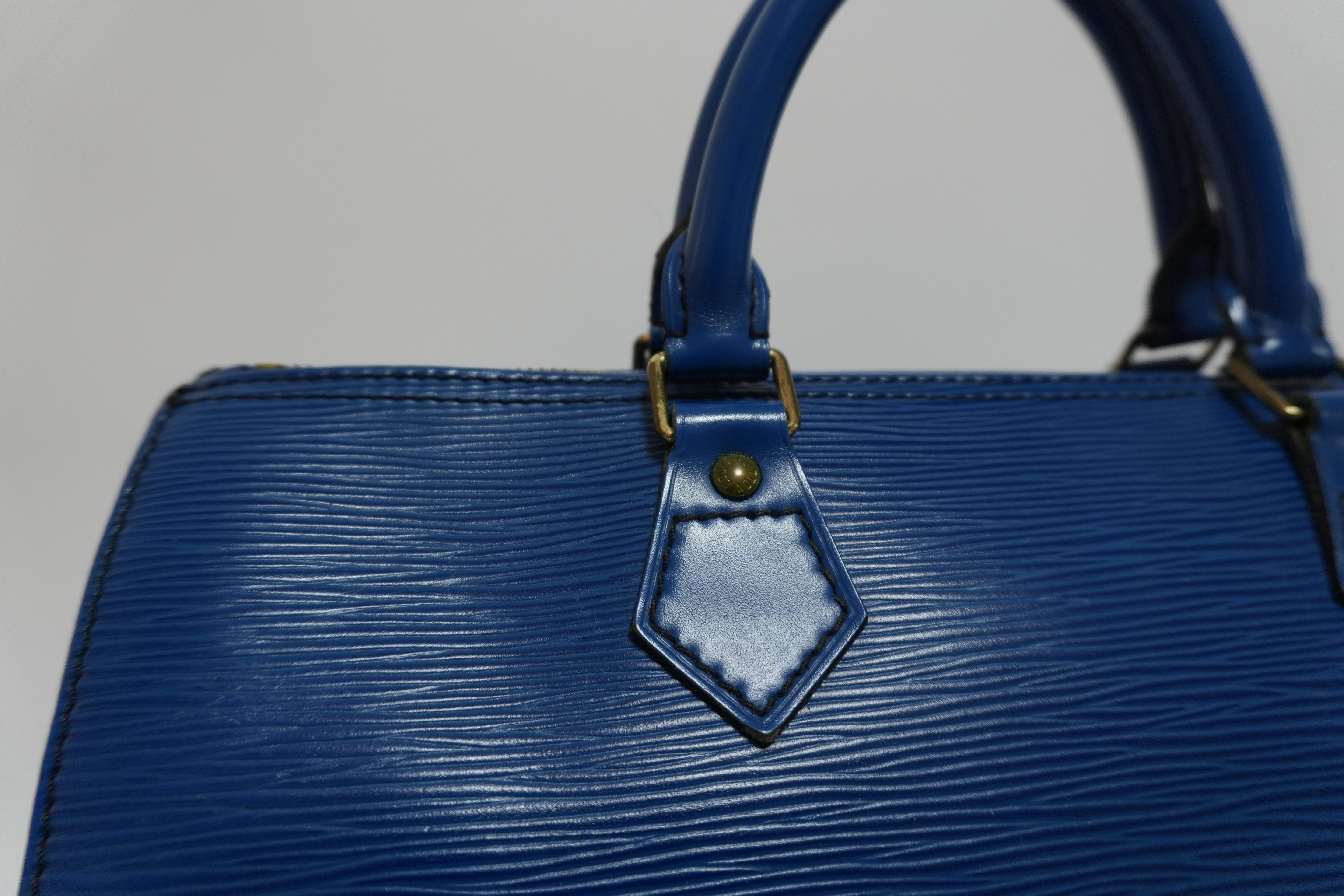 Louis Vuitton Epi Speedy 30 Handbag Blue Used