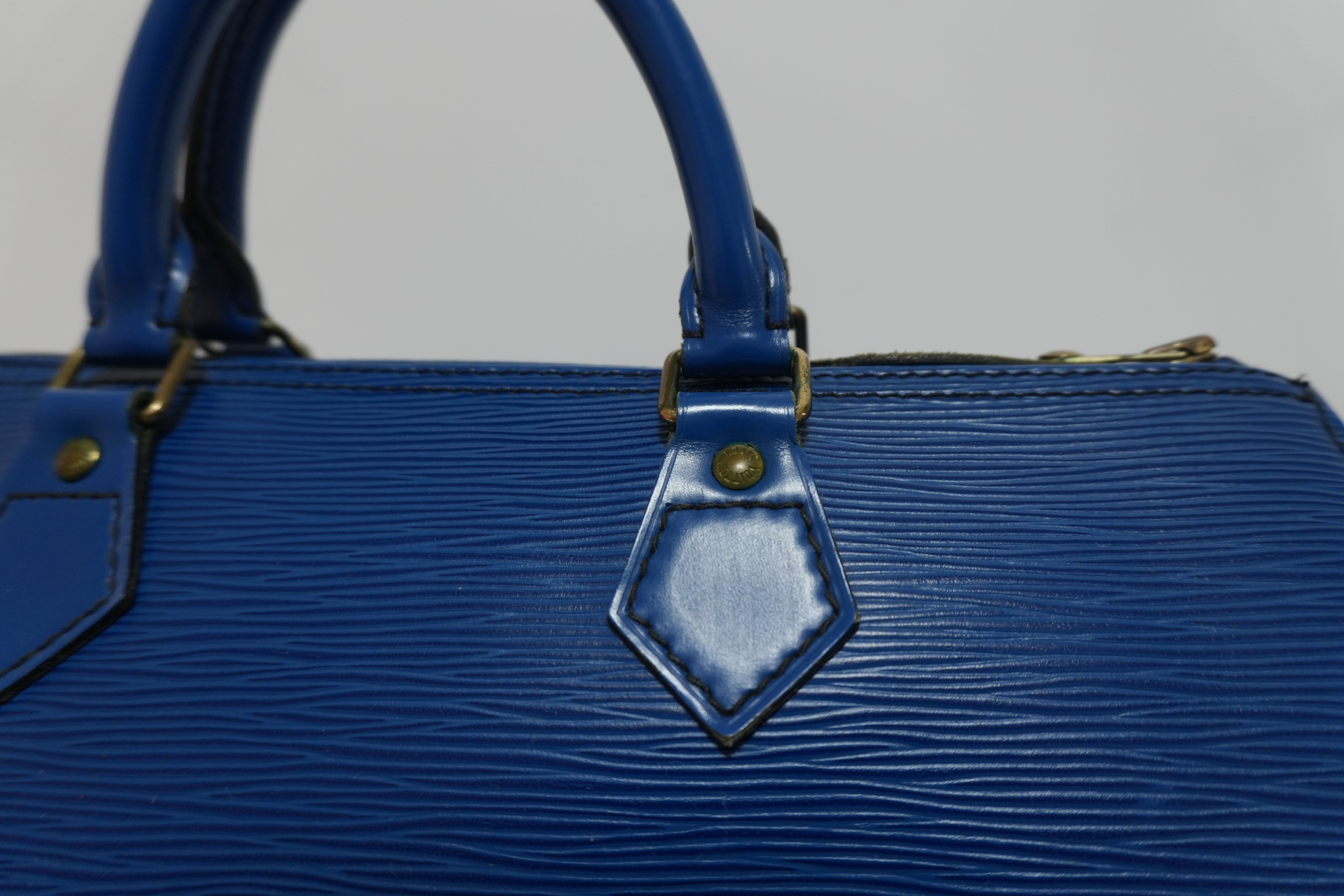 Louis Vuitton Epi Speedy 30 Handbag Blue Used