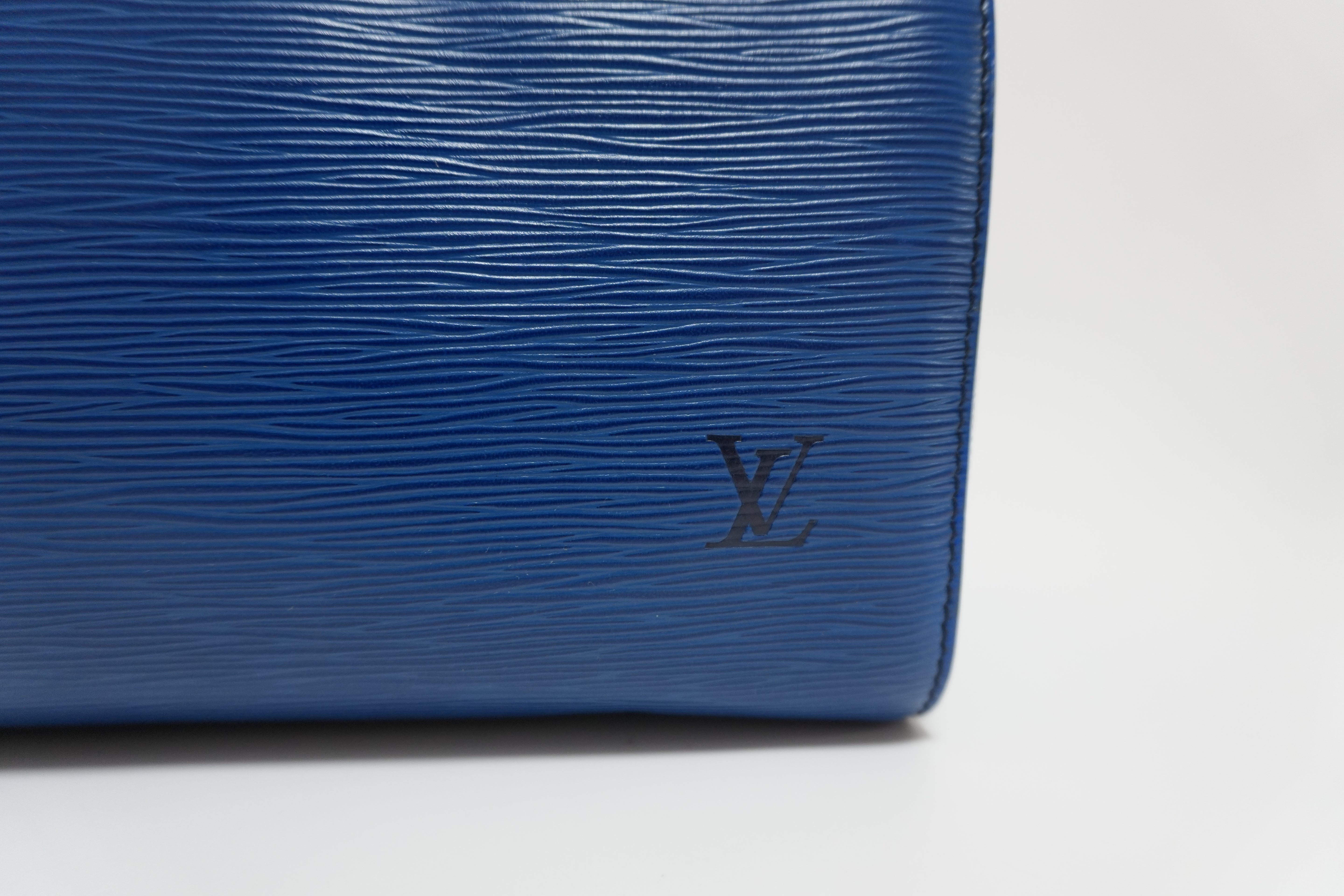 Louis Vuitton Epi Speedy 30 Handbag Blue Used