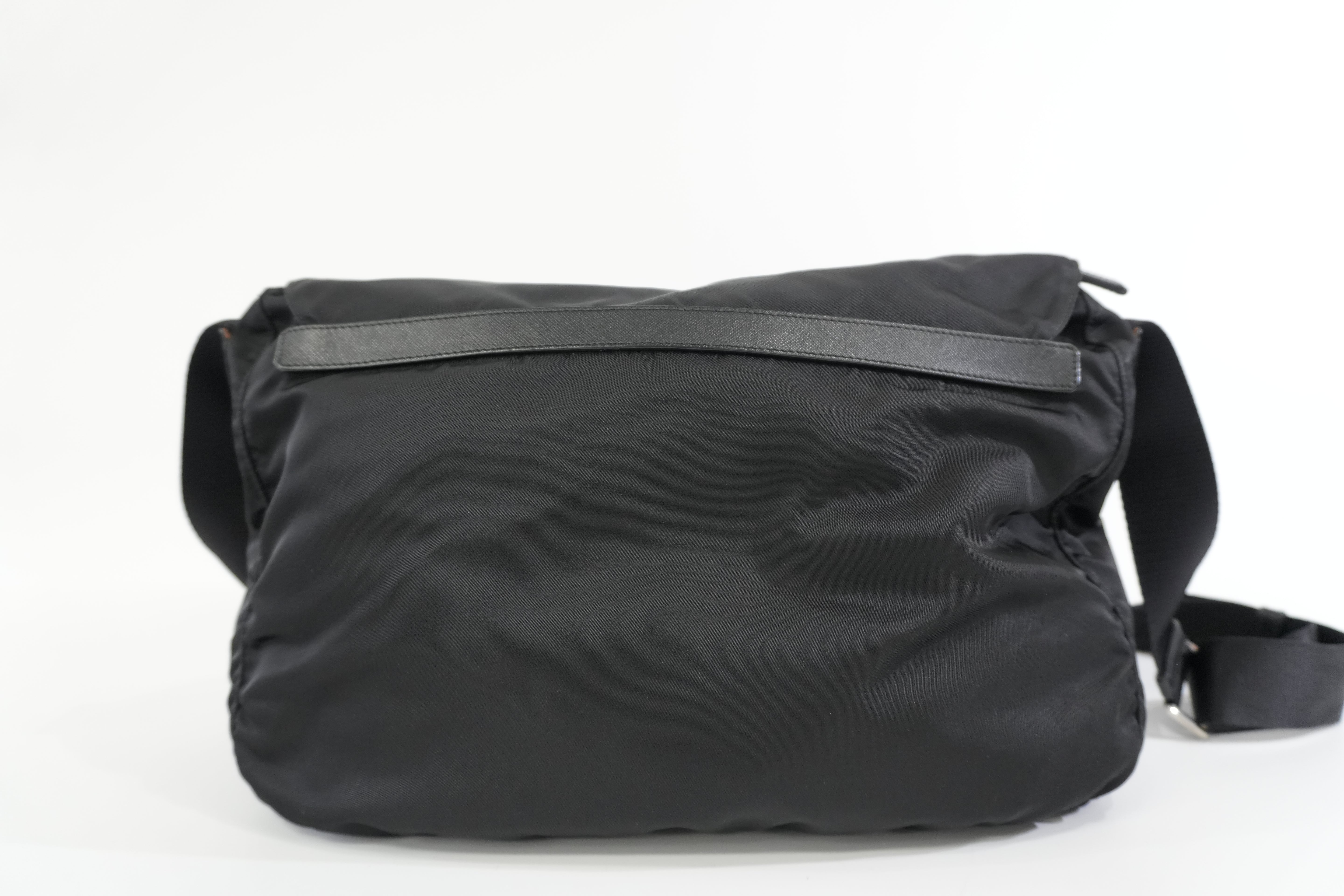 Pre-owned Prada Nylon Crossbody Bag Black