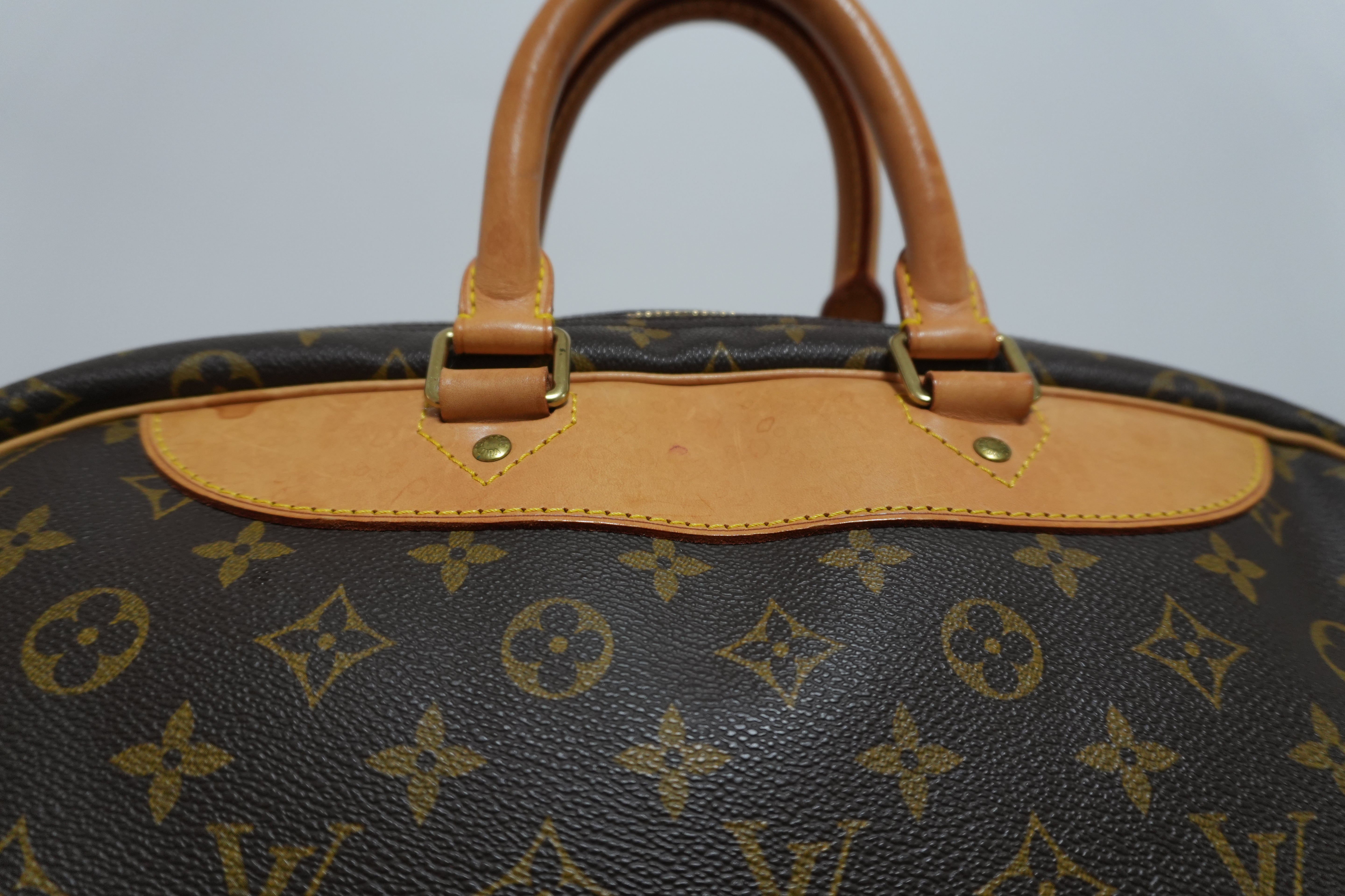 Louis Vuitton Monogram Evasion Sports Travel Bag Used