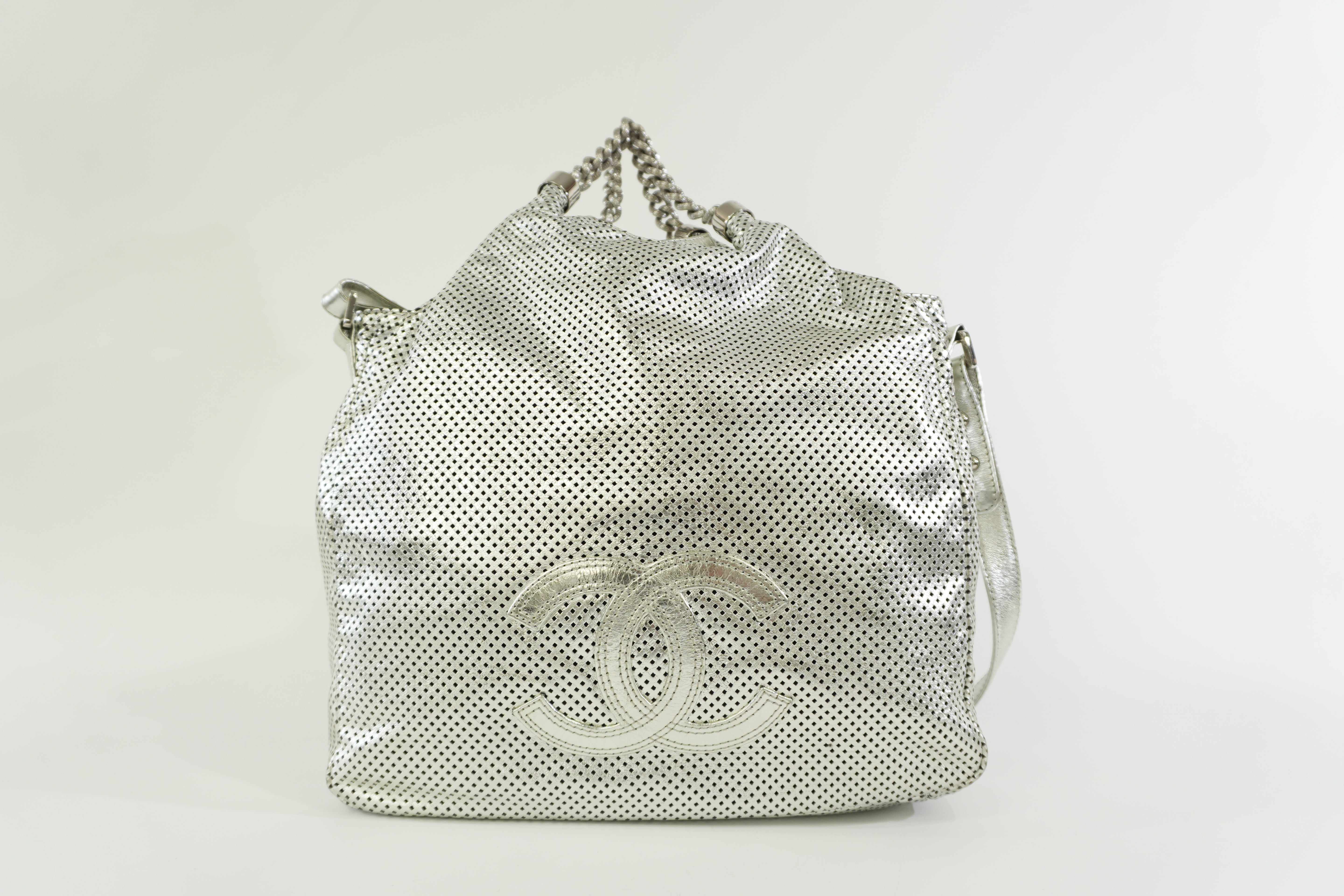 Pre-owned Chanel Rodeo Drive Hobo Tote Bag Metallic Silver