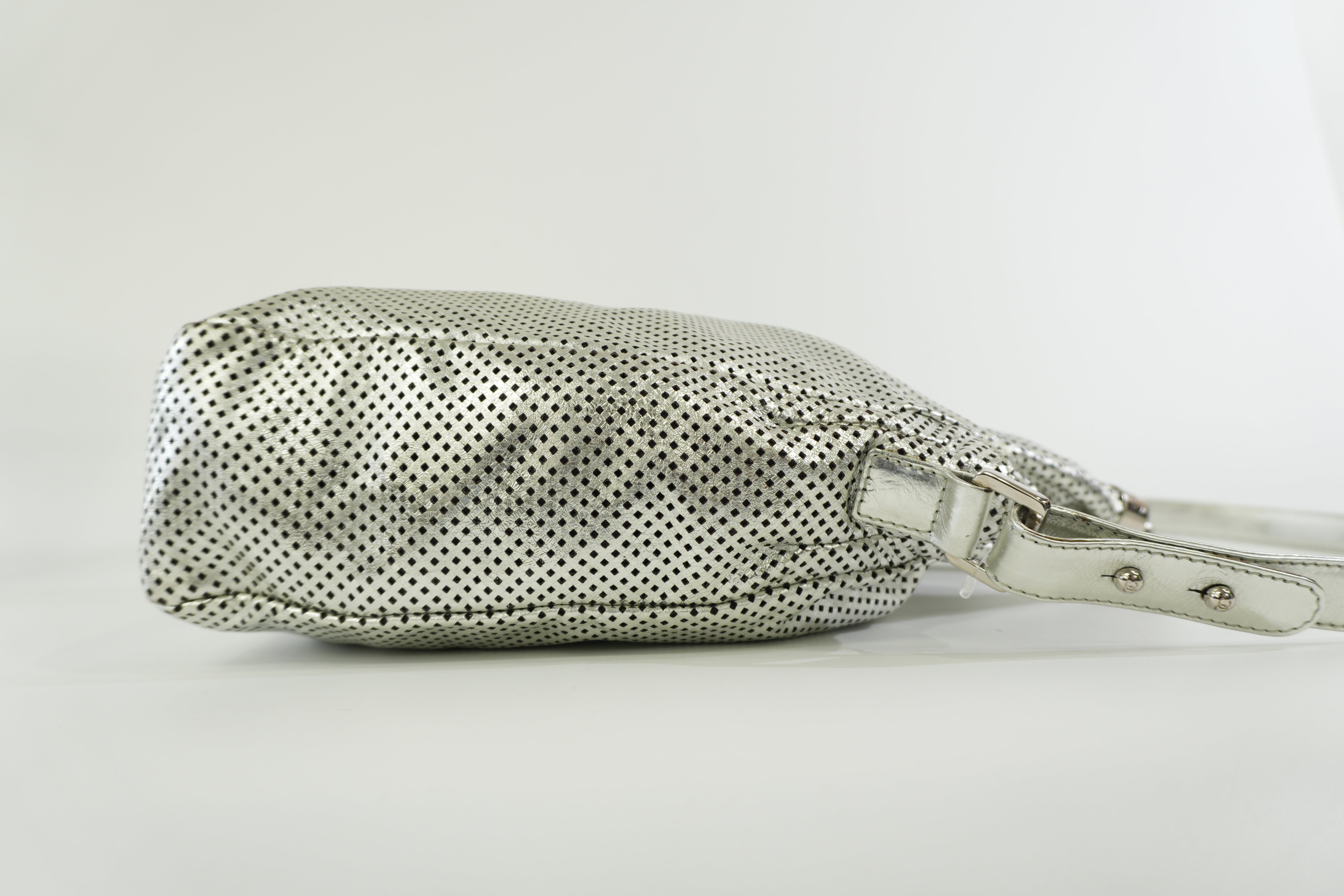 Pre-owned Chanel Rodeo Drive Hobo Tote Bag Metallic Silver