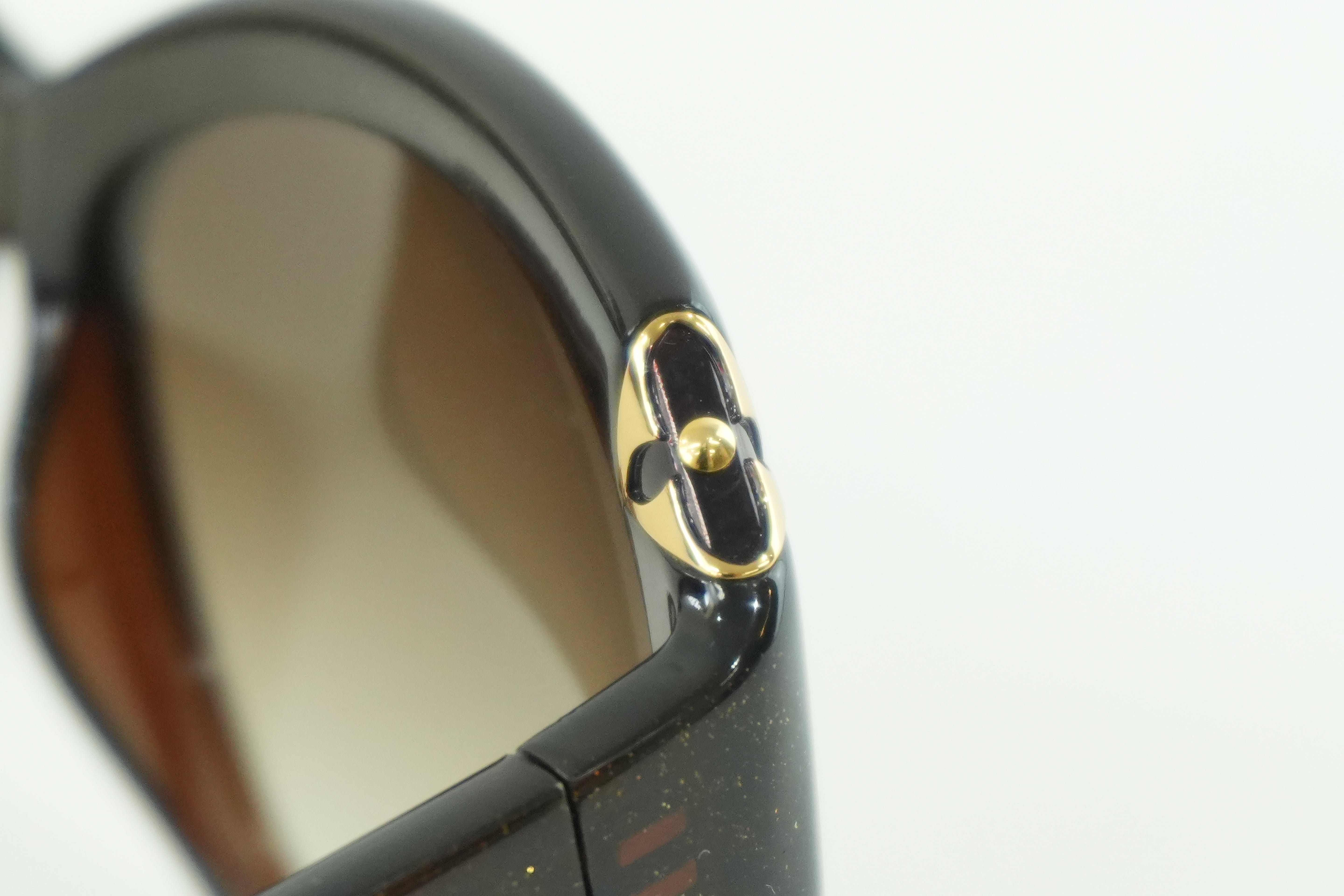 Louis Vuitton Sunglasses Used