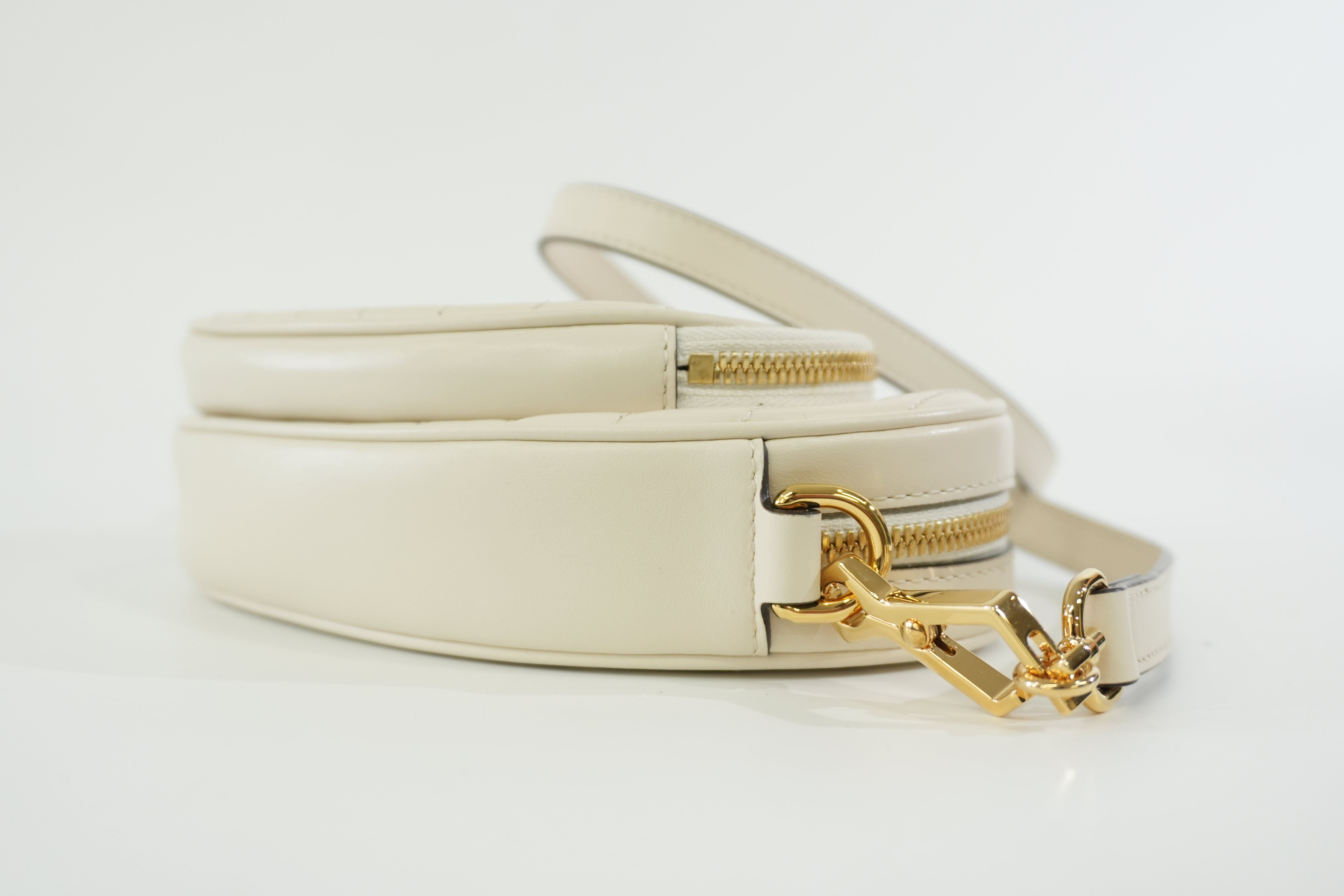 Pre-owned Gucci Heart Shoulder Bag White