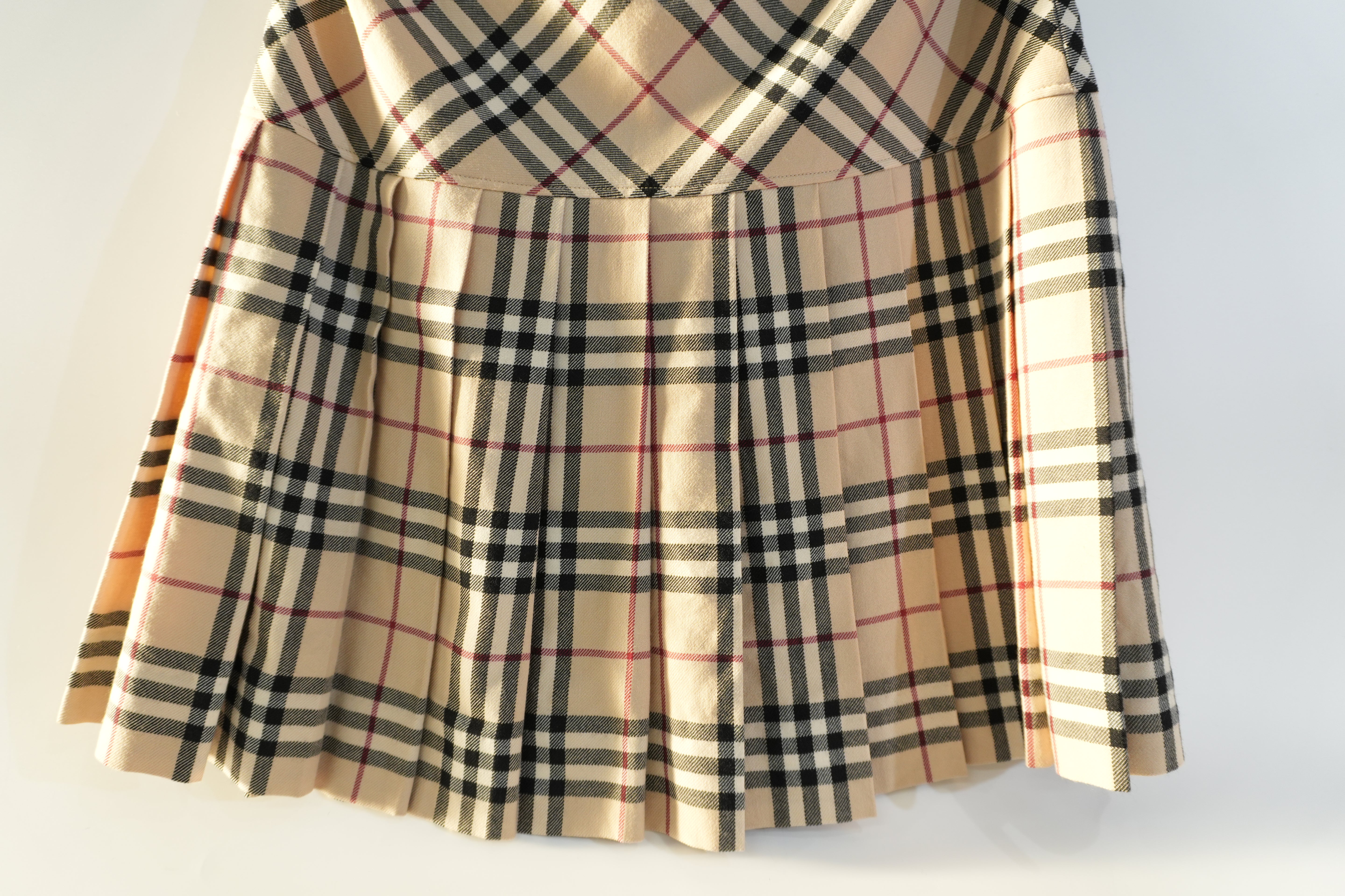 Pre-owned Burberry Skirt Size 40