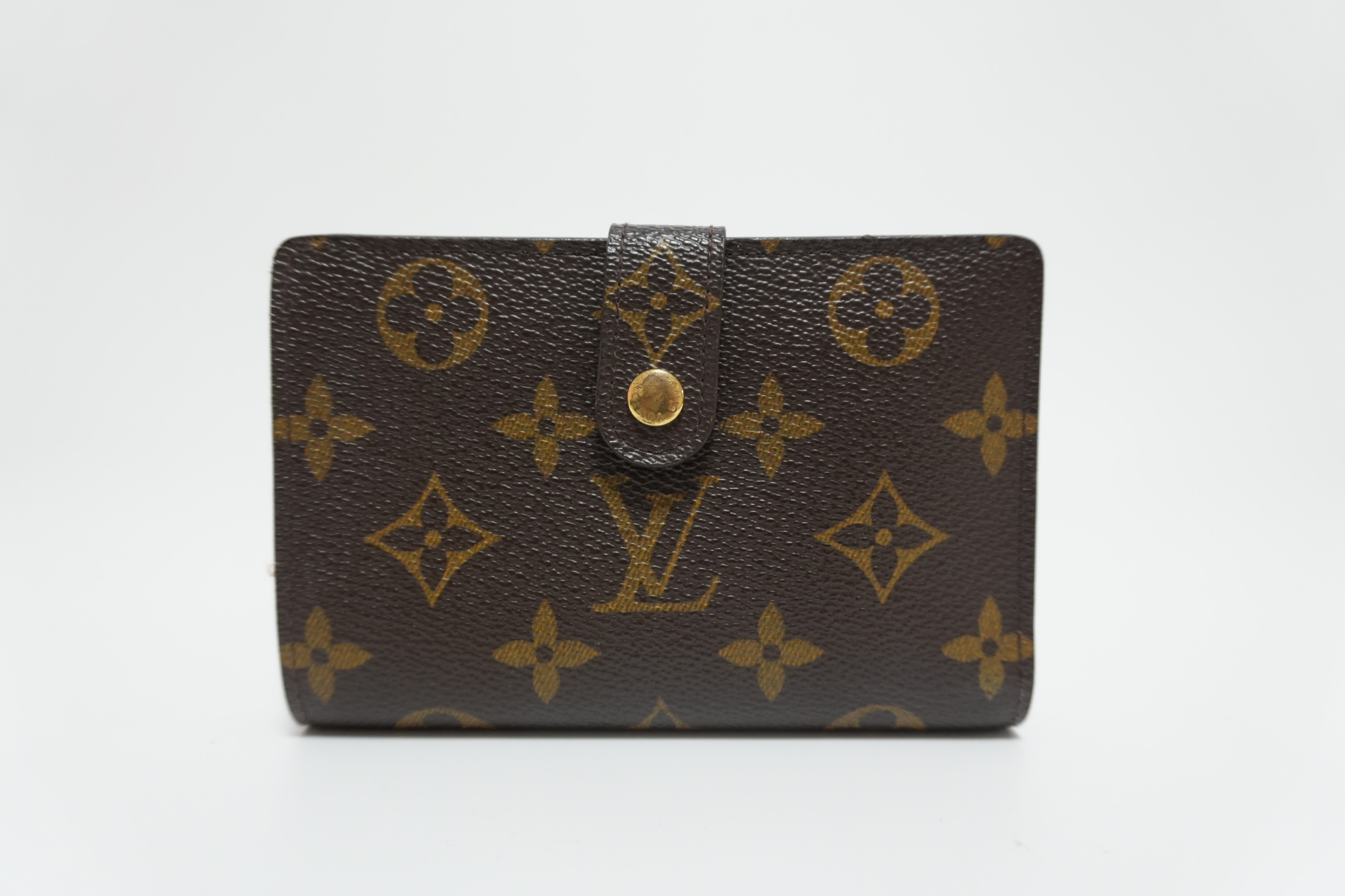 Louis Vuitton Monogram Wallet Used