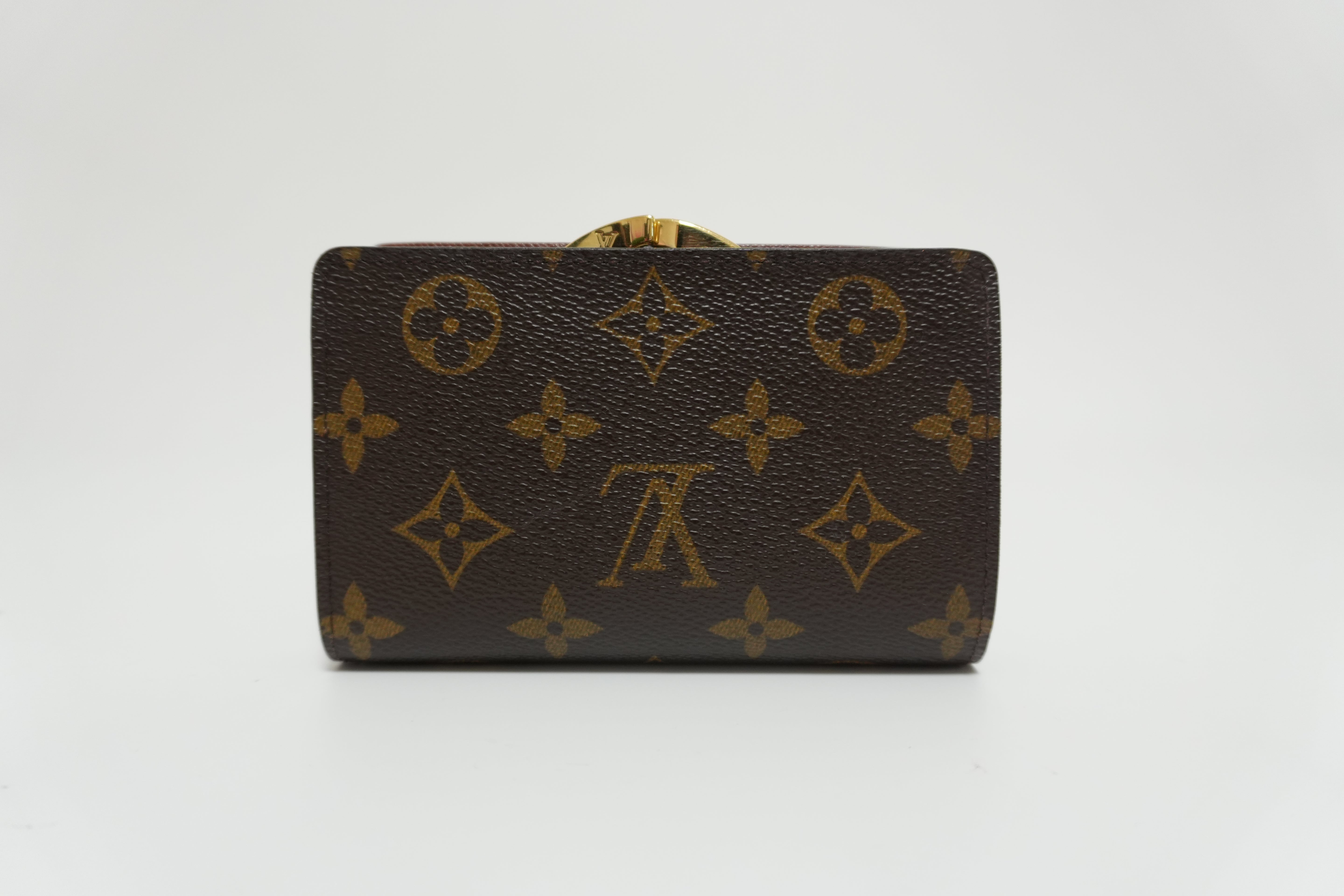 Louis Vuitton Monogram Wallet Used