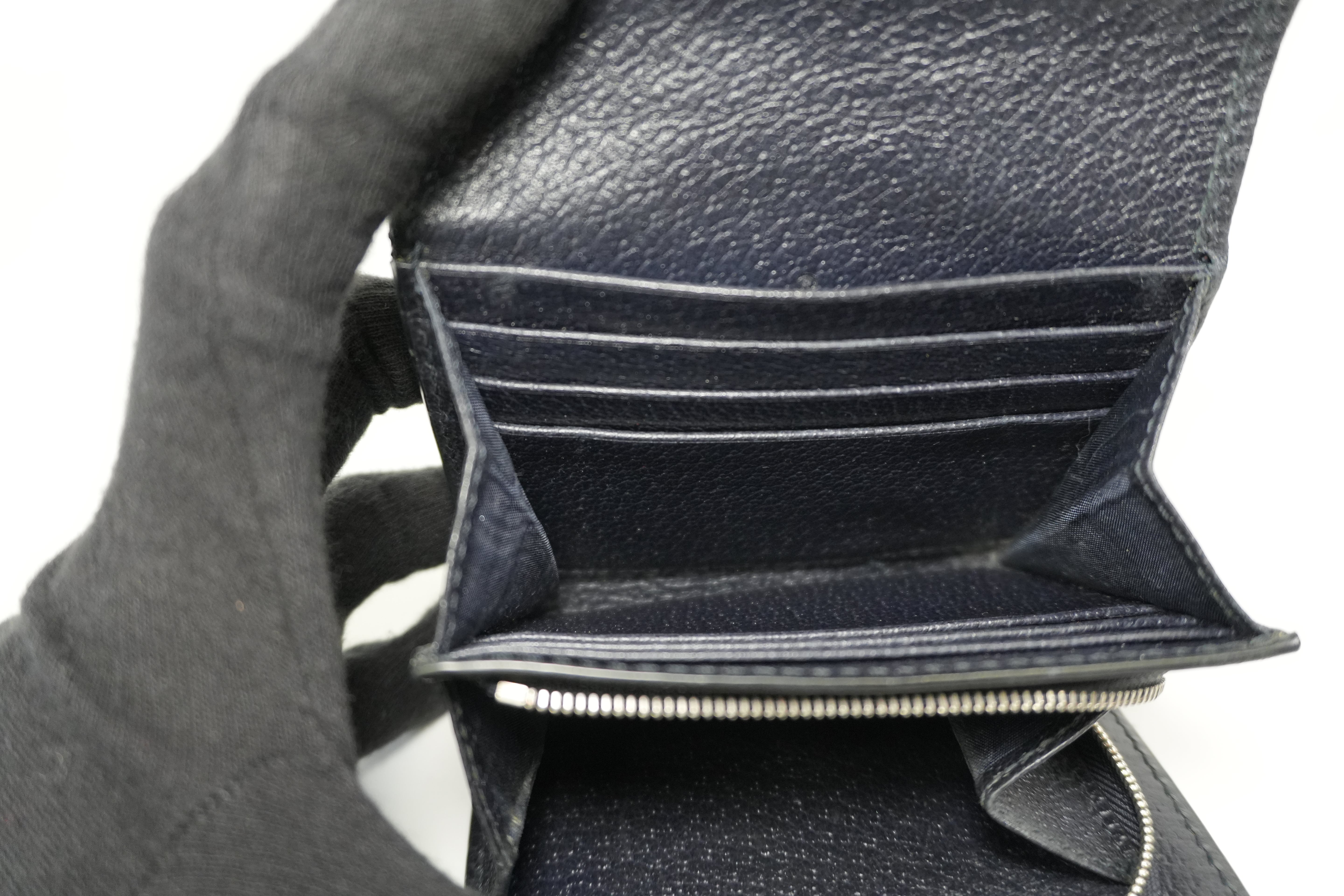 Pre-owned Gucci Guccisima Compact Wallet Blue