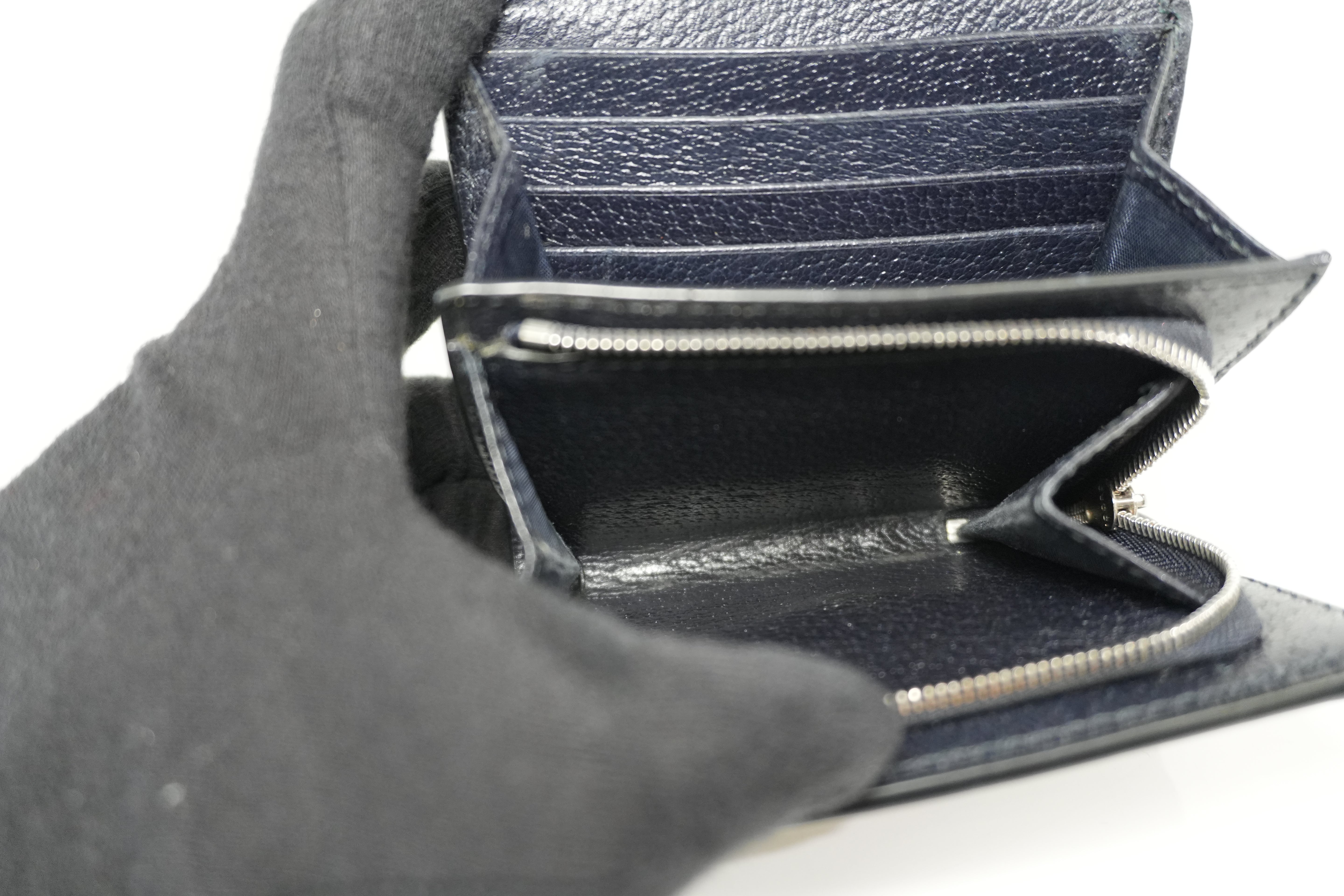 Pre-owned Gucci Guccisima Compact Wallet Blue