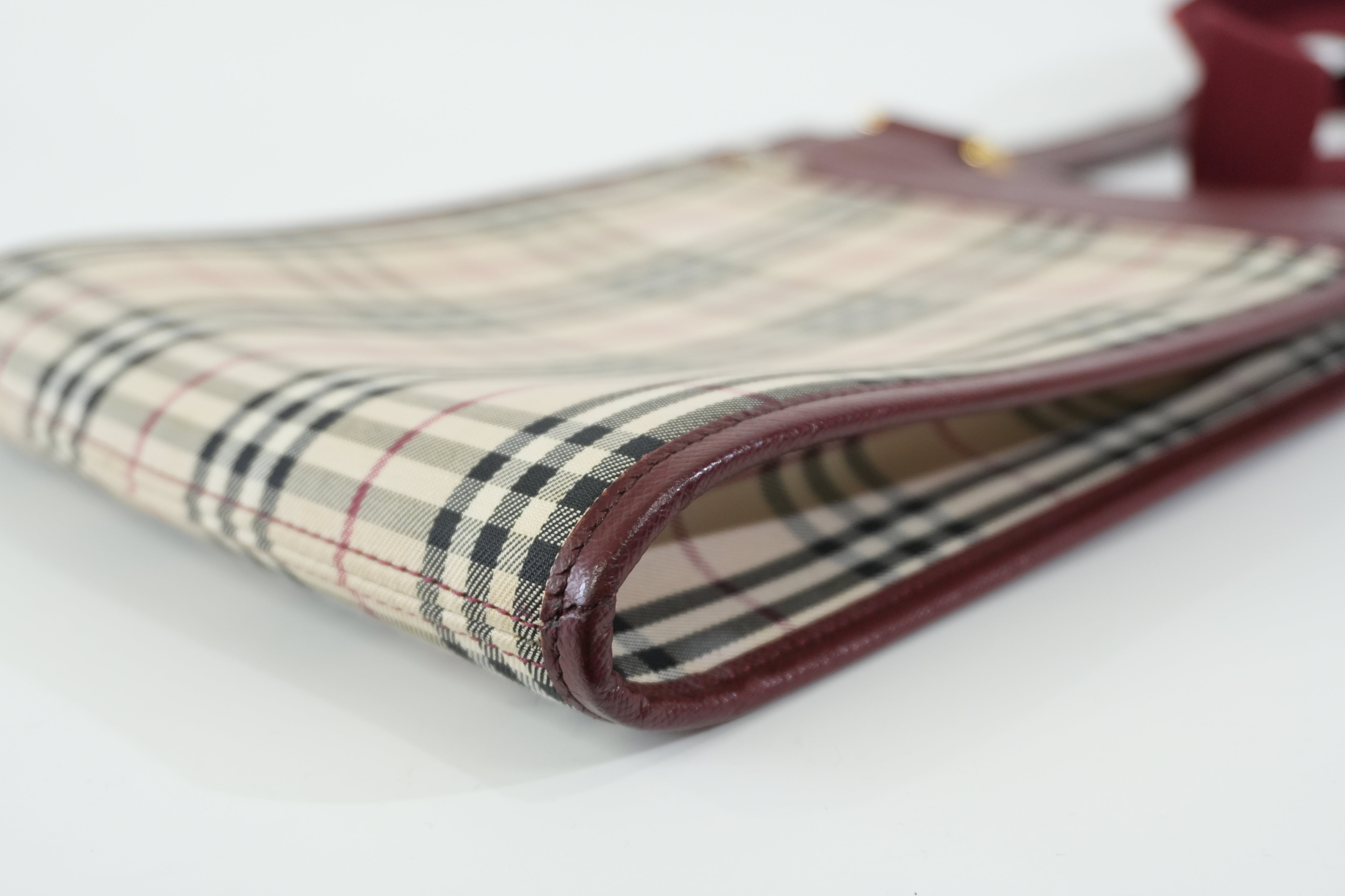 Pre-owned Burberry Nova Check Shoulder Bag Burgundy and Beige