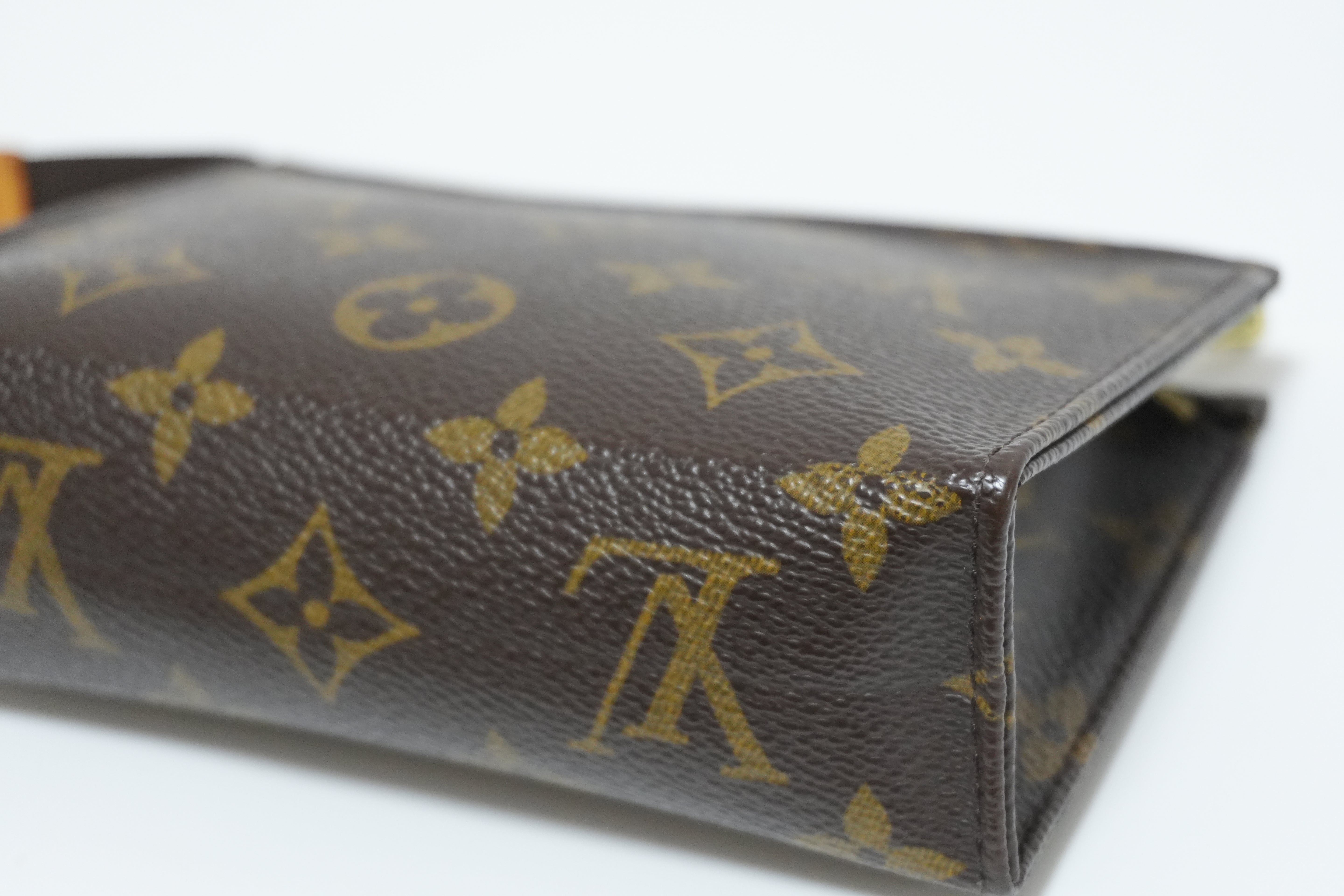 Louis Vuitton Monogram Toiletry 15 Pouch Used