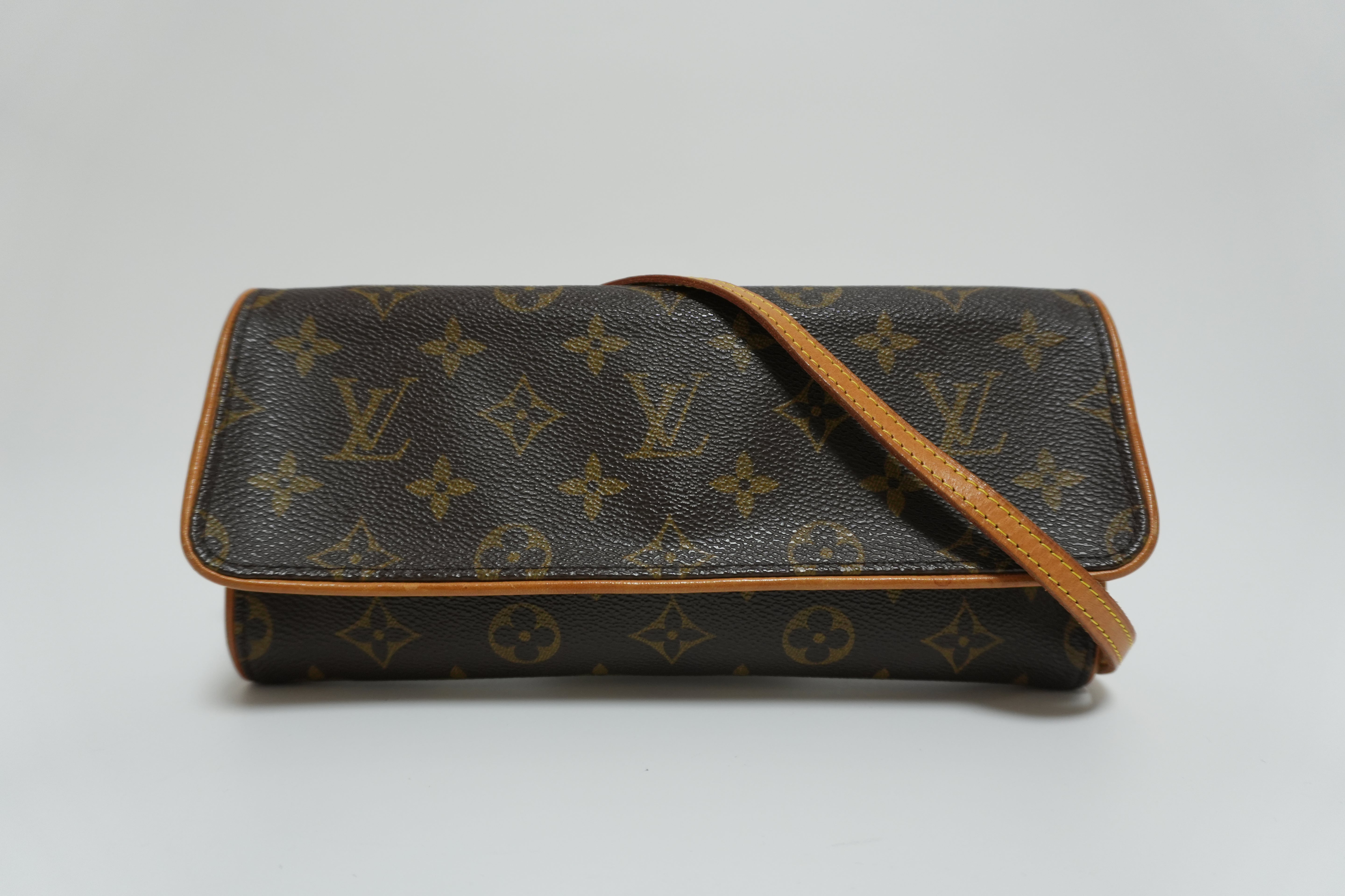 Louis Vuitton Monogram Twin Pochette GM Shoulder Bag Used