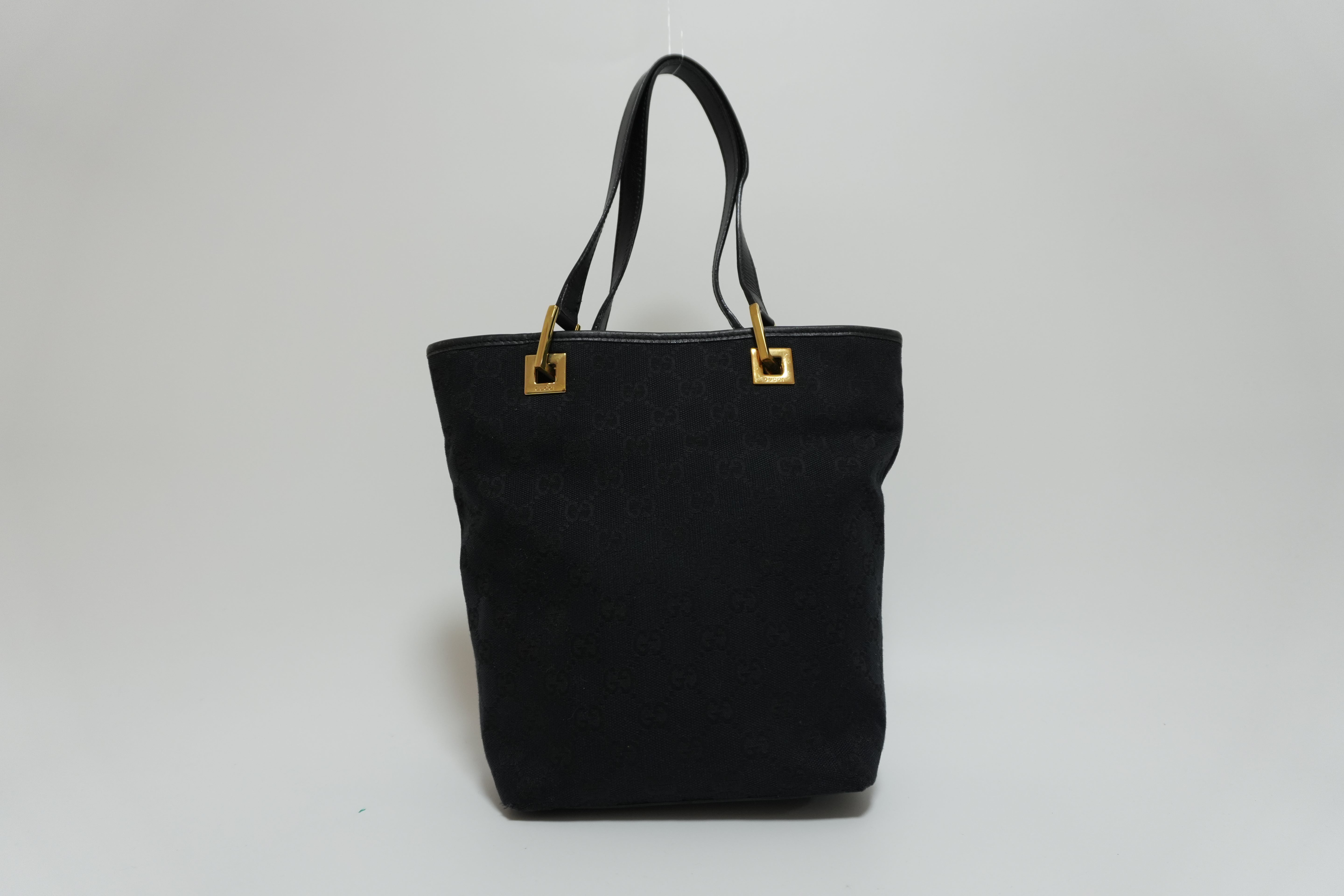 Gucci Canvas Shoulder Bag Black Used