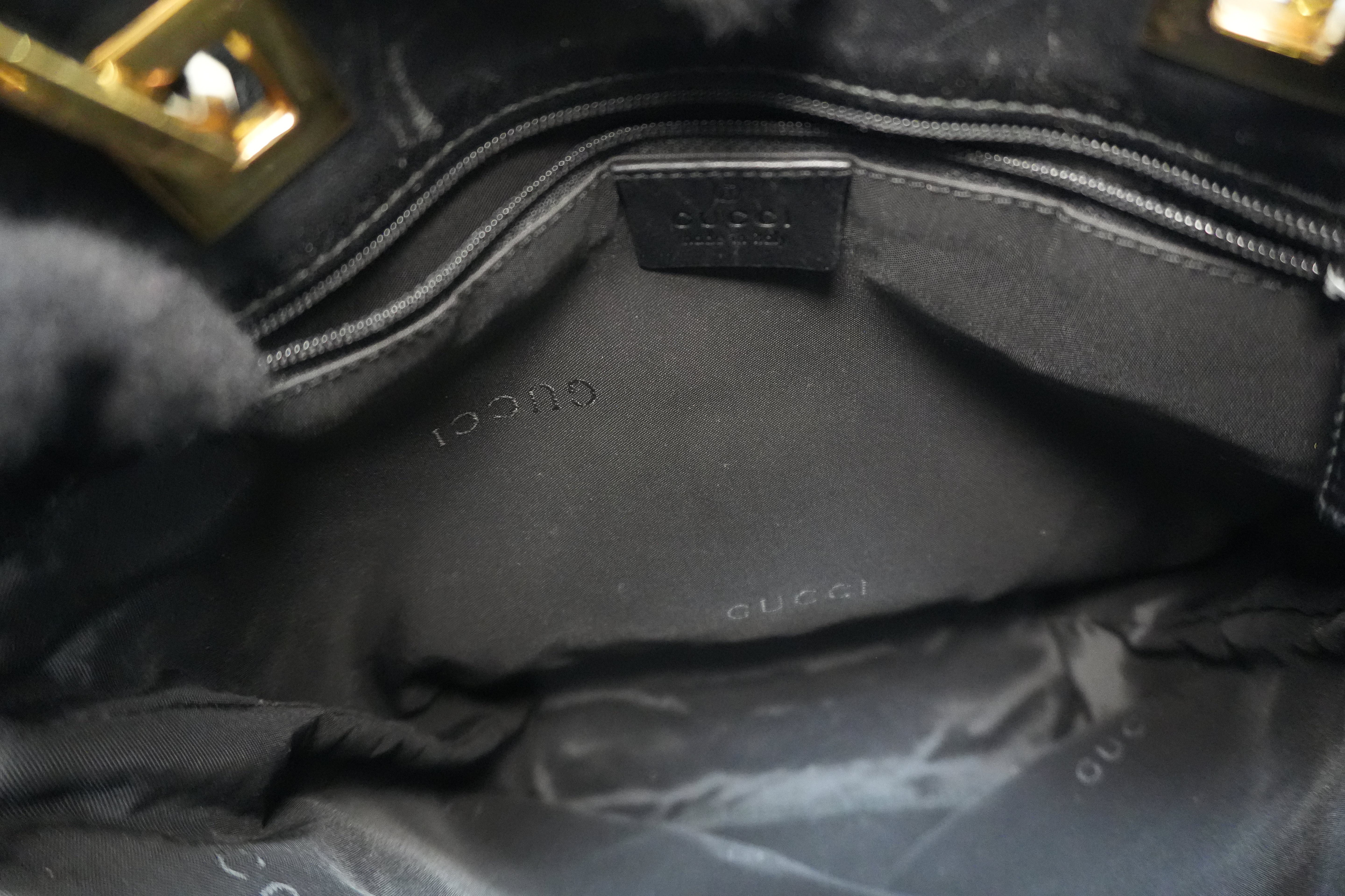 Gucci Canvas Shoulder Bag Black Used