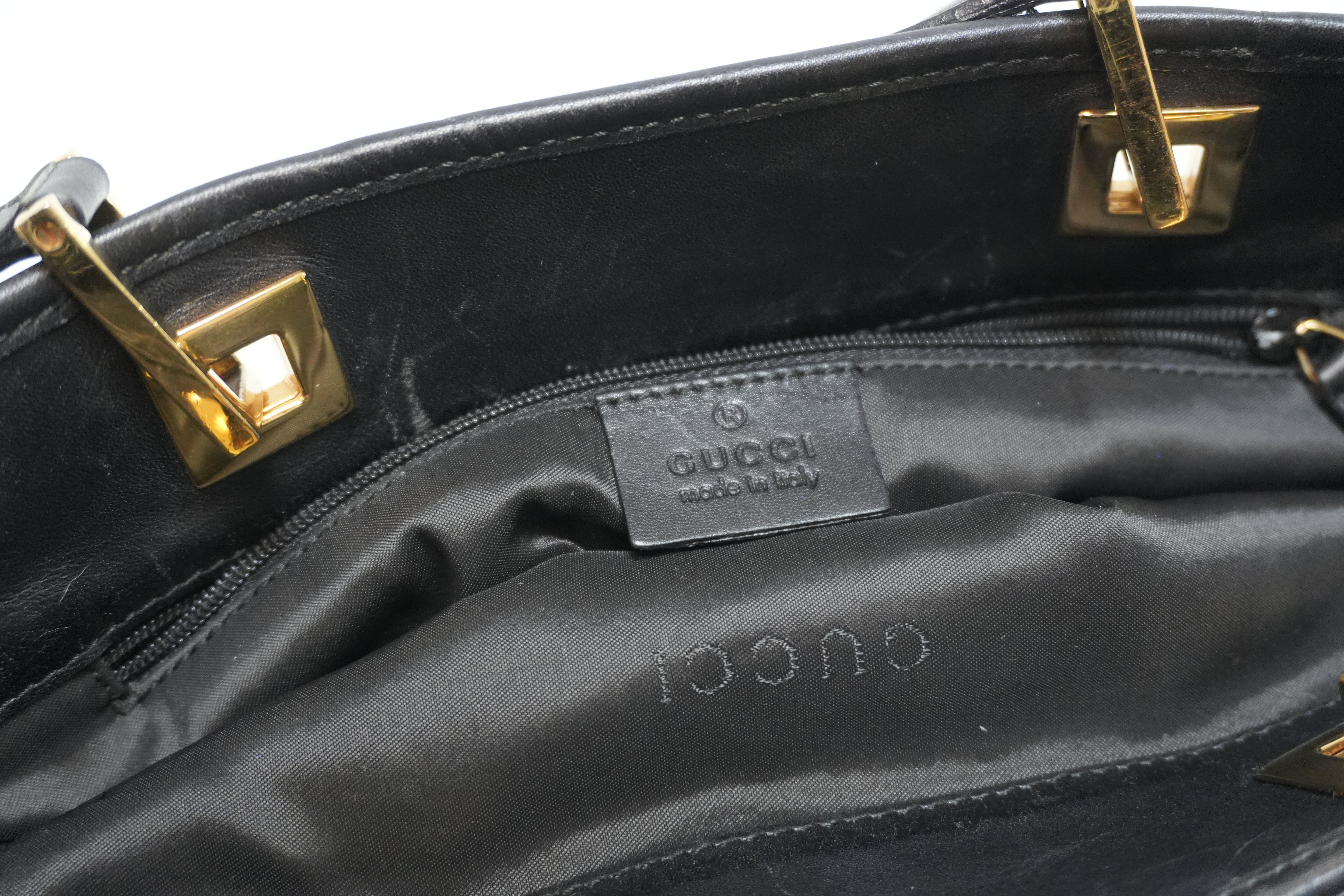 Gucci Canvas Shoulder Bag Black Used