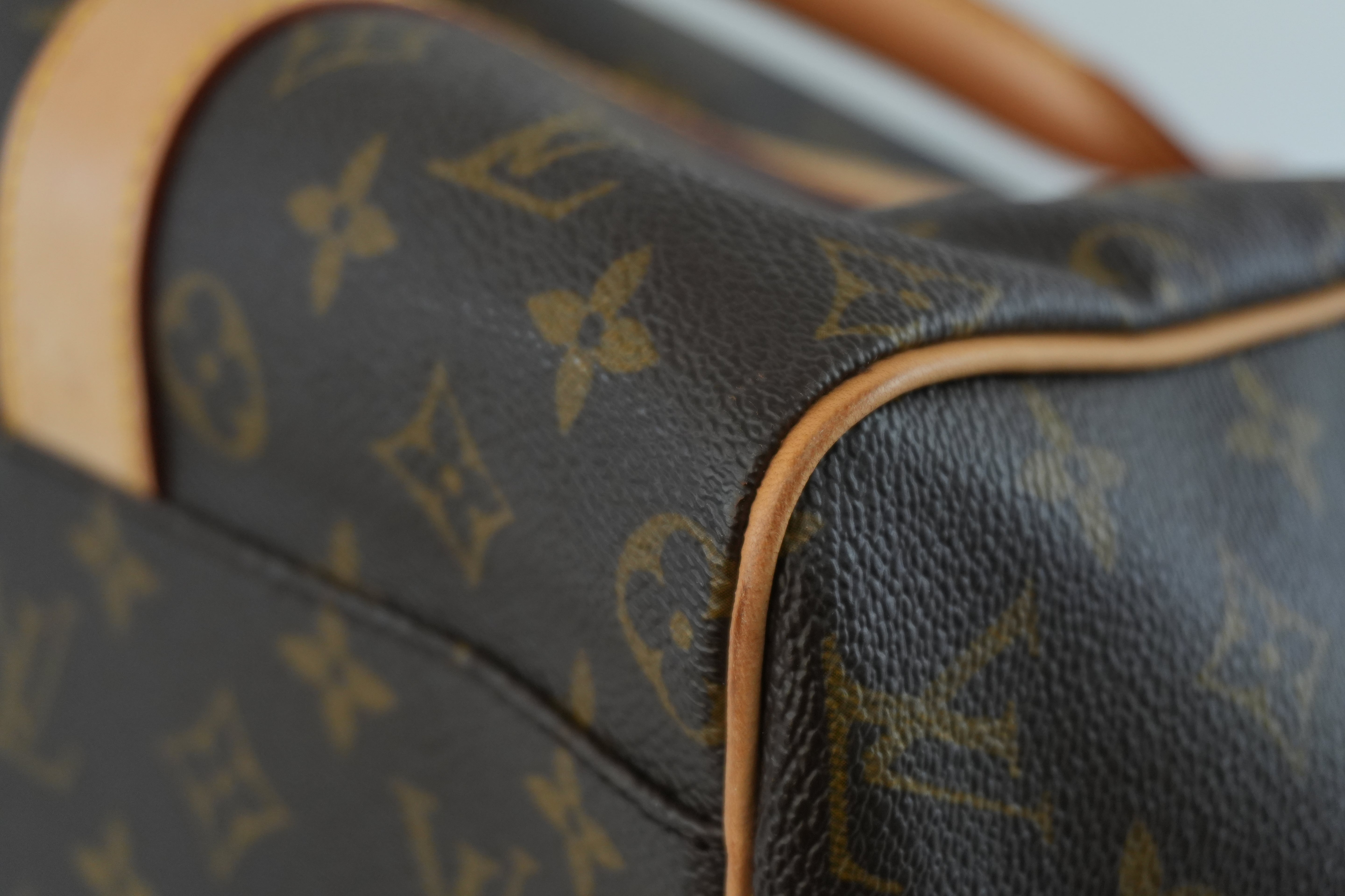 Louis Vuitton Monogram Carry All Travel Bag Used