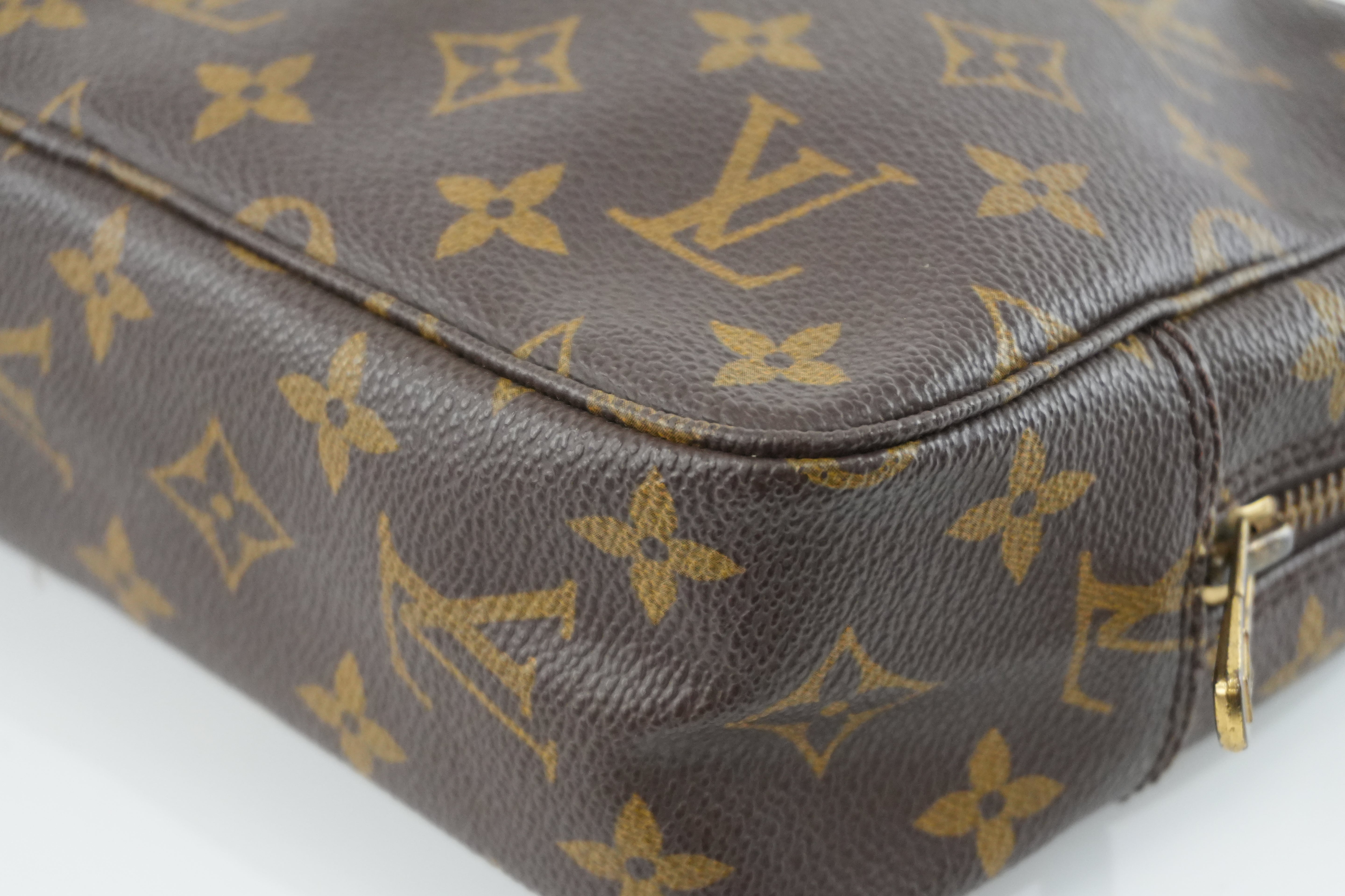 Louis Vuitton Monogram Toiletry 23 Pouch Used