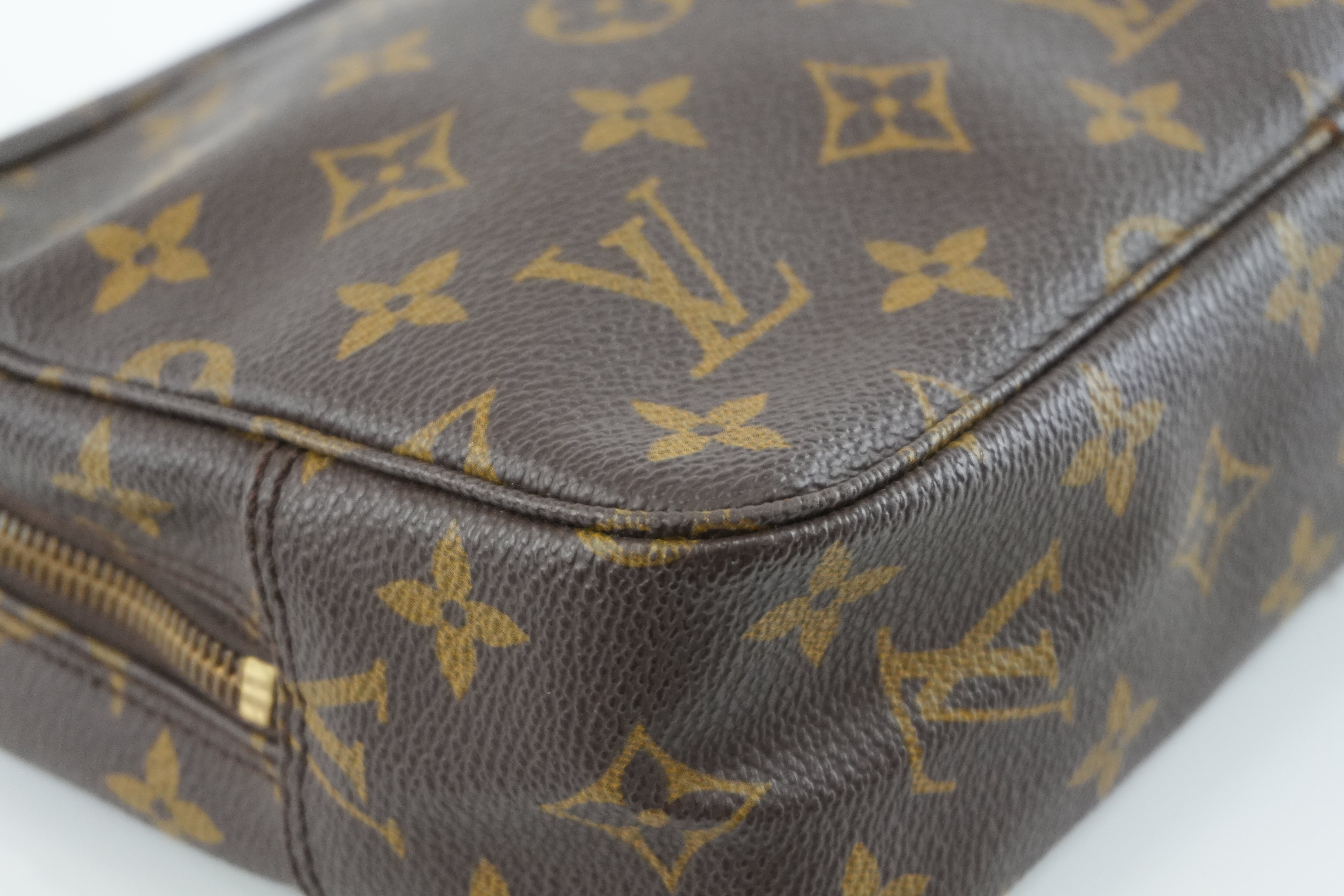 Louis Vuitton Monogram Toiletry 23 Pouch Used