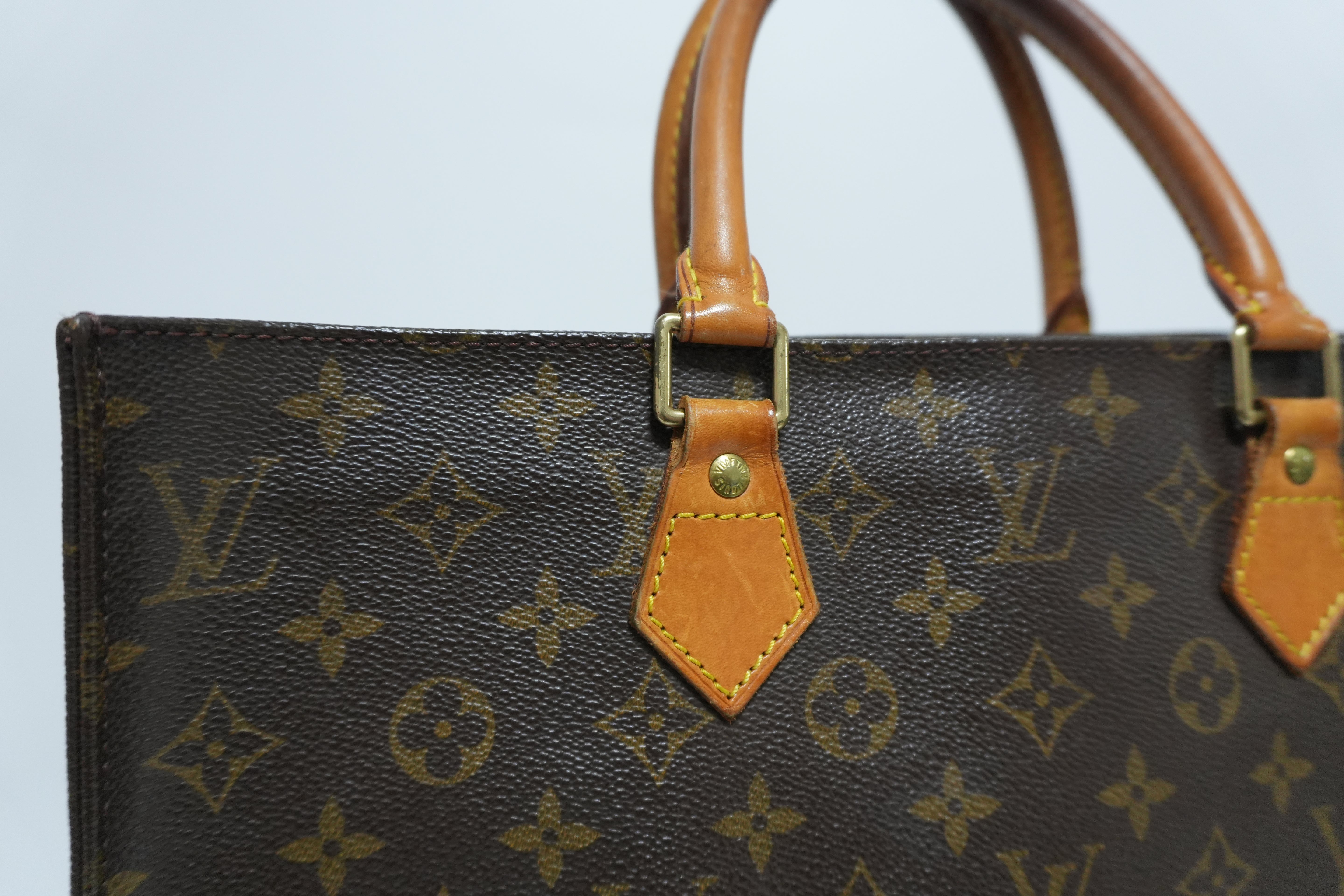 Louis Vuitton Monogram Sac Plat Handbag Used