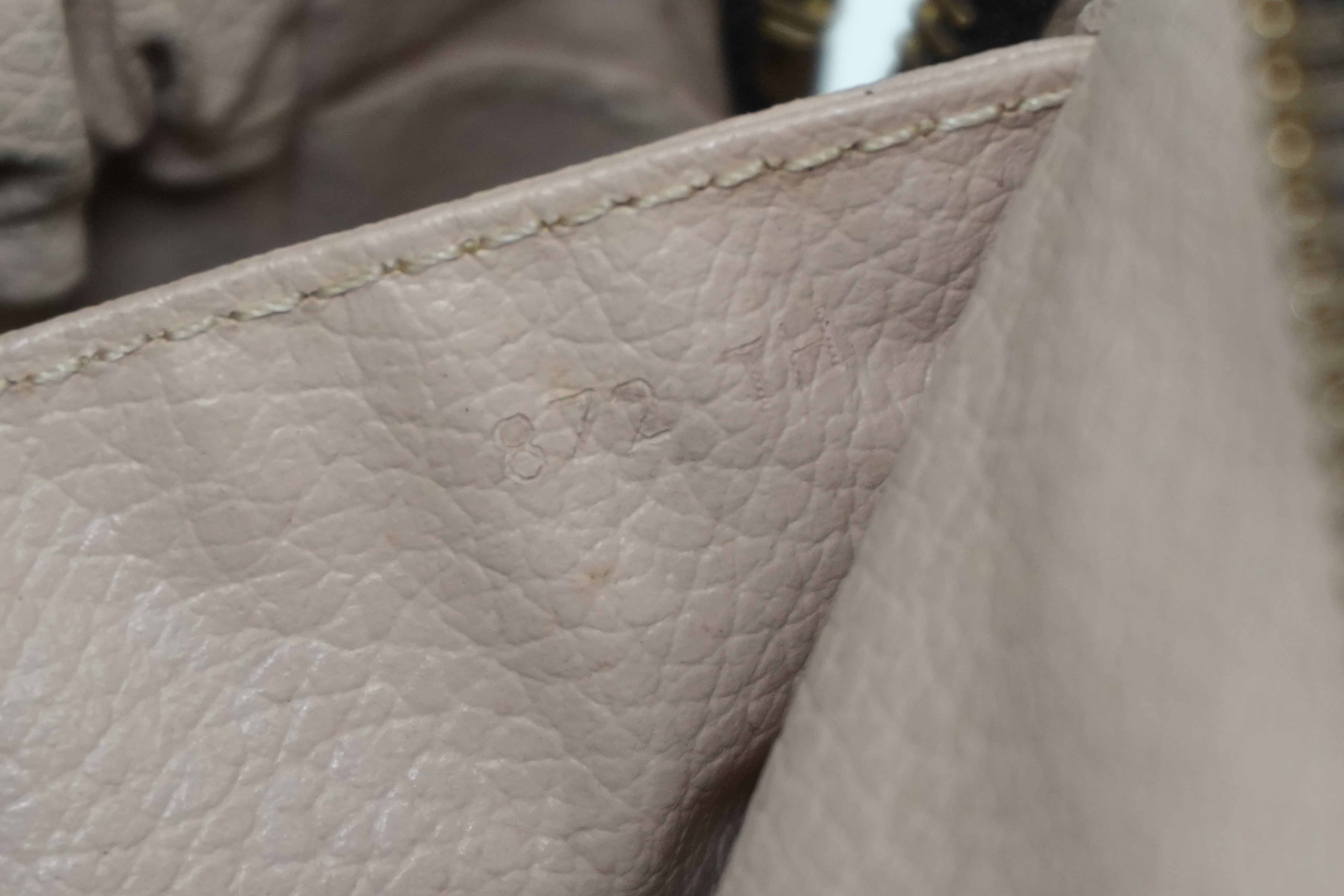 Louis Vuitton Monogram Toiletry 23 Pouch Used