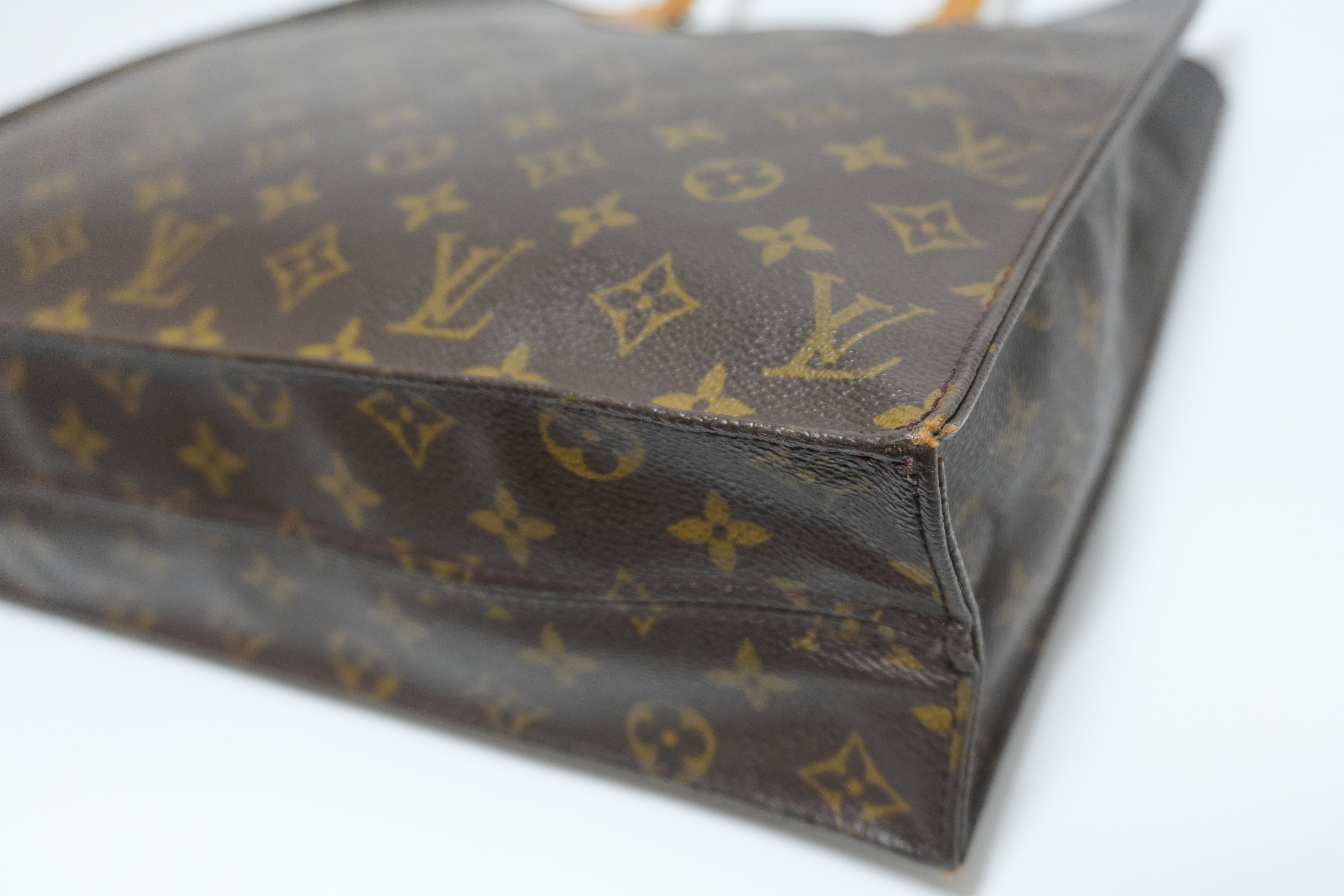 Louis Vuitton Monogram Sac Plat Handbag Used