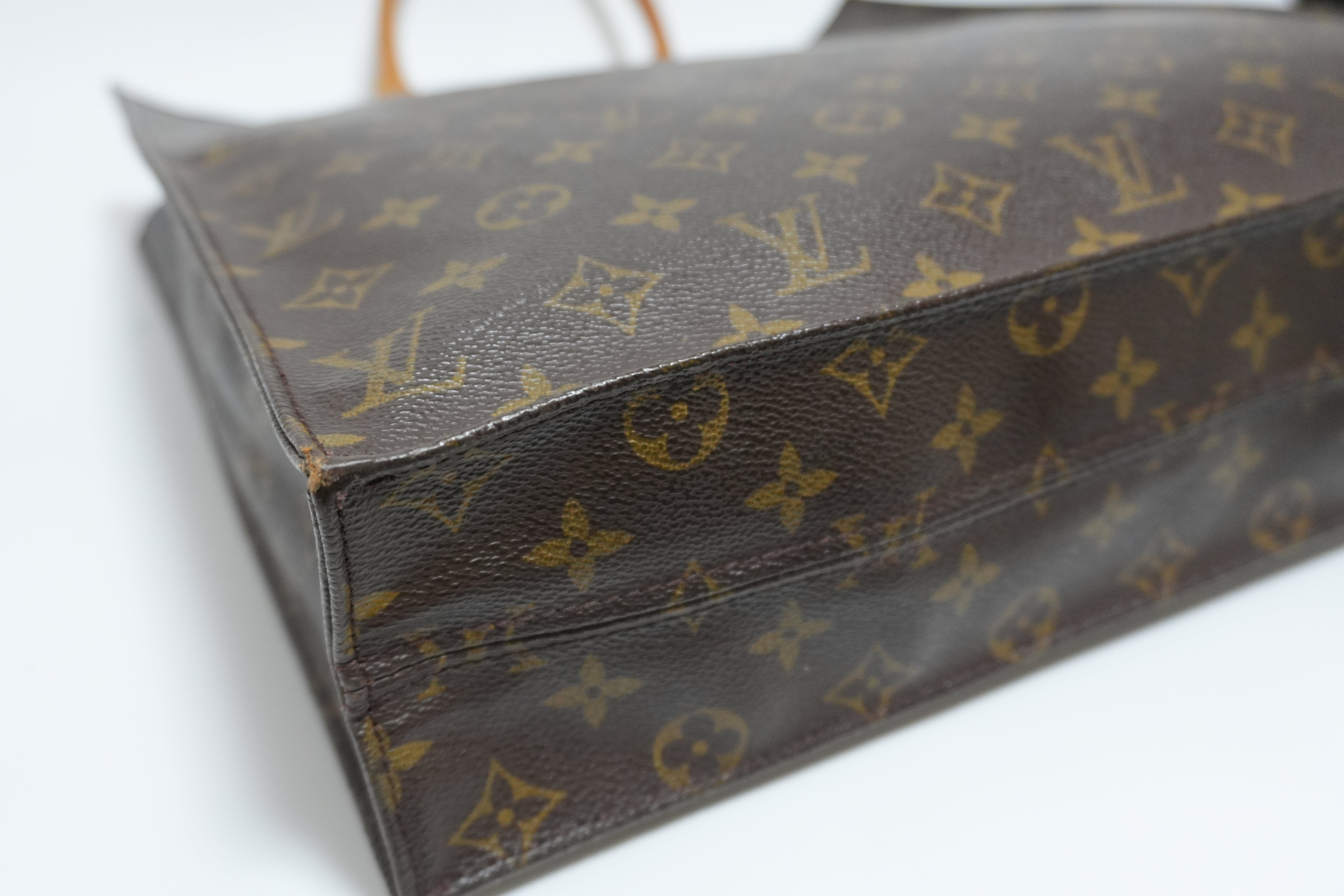 Louis Vuitton Monogram Sac Plat Handbag Used