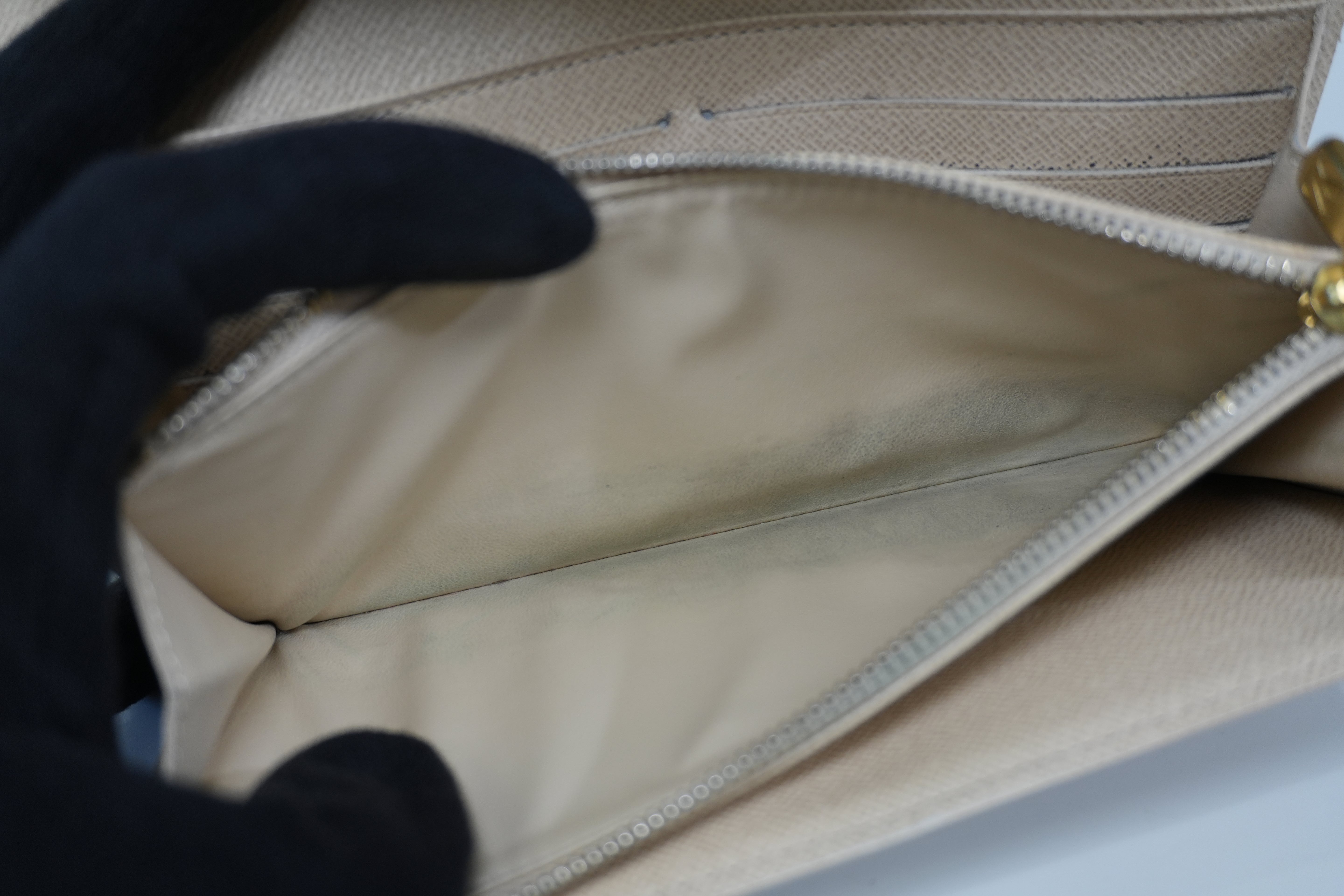 Pre-owned Louis Vuitton Damier Azur Sarah Wallet