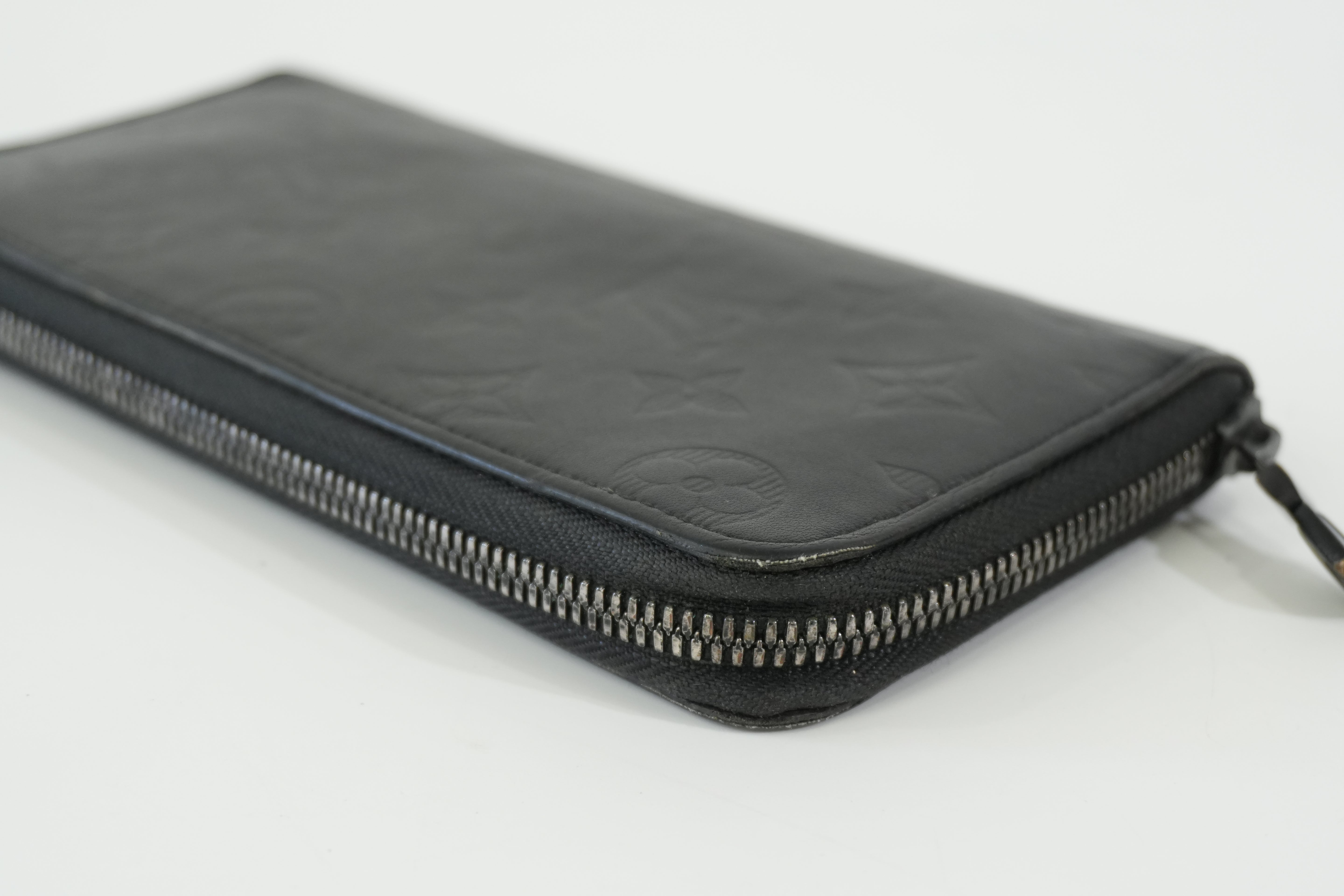 Pre-owned Louis Vuitton Shadow Monogram Vertical Zippy Wallet Black