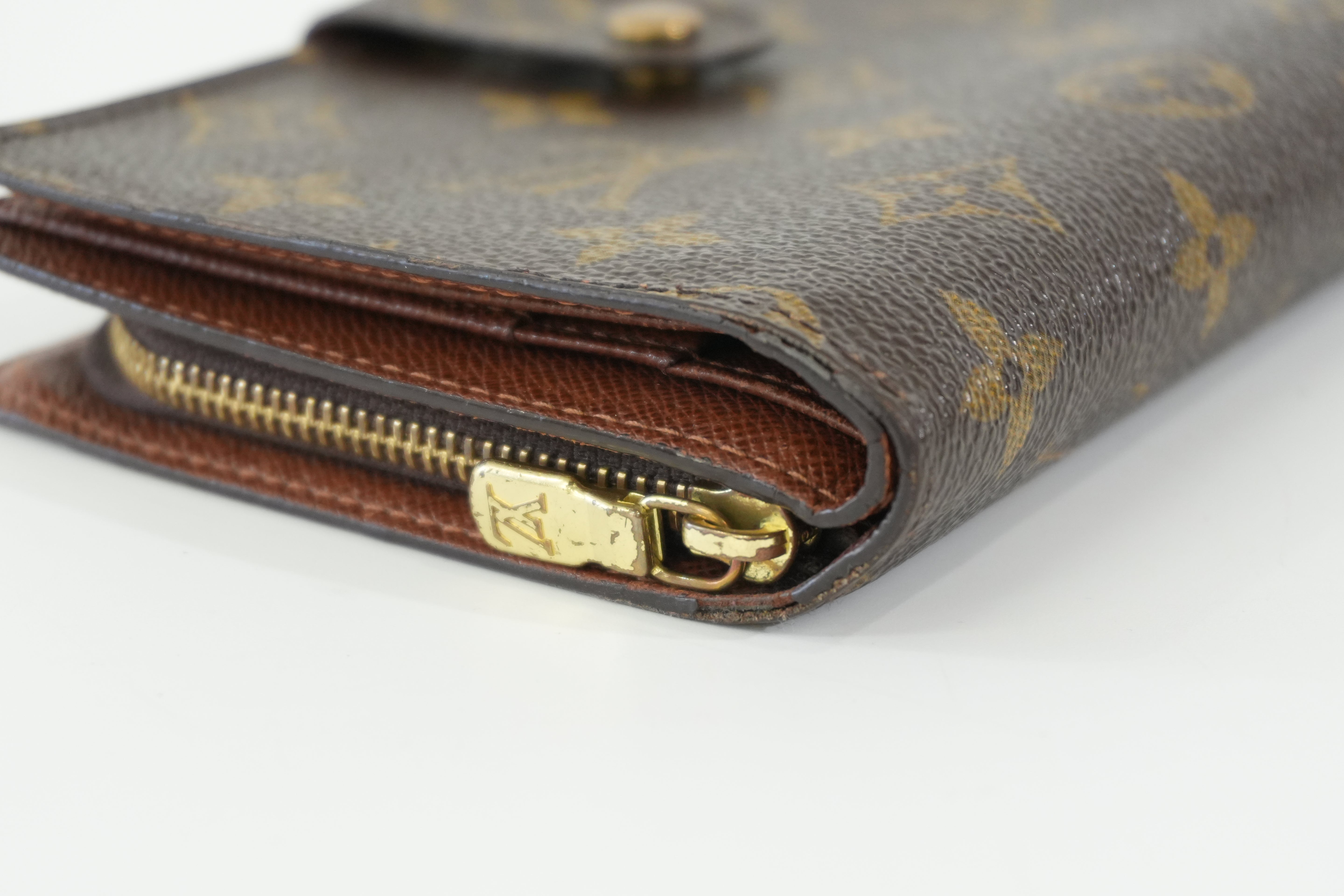 Pre-owned Louis Vuitton Monogram Short Wallet