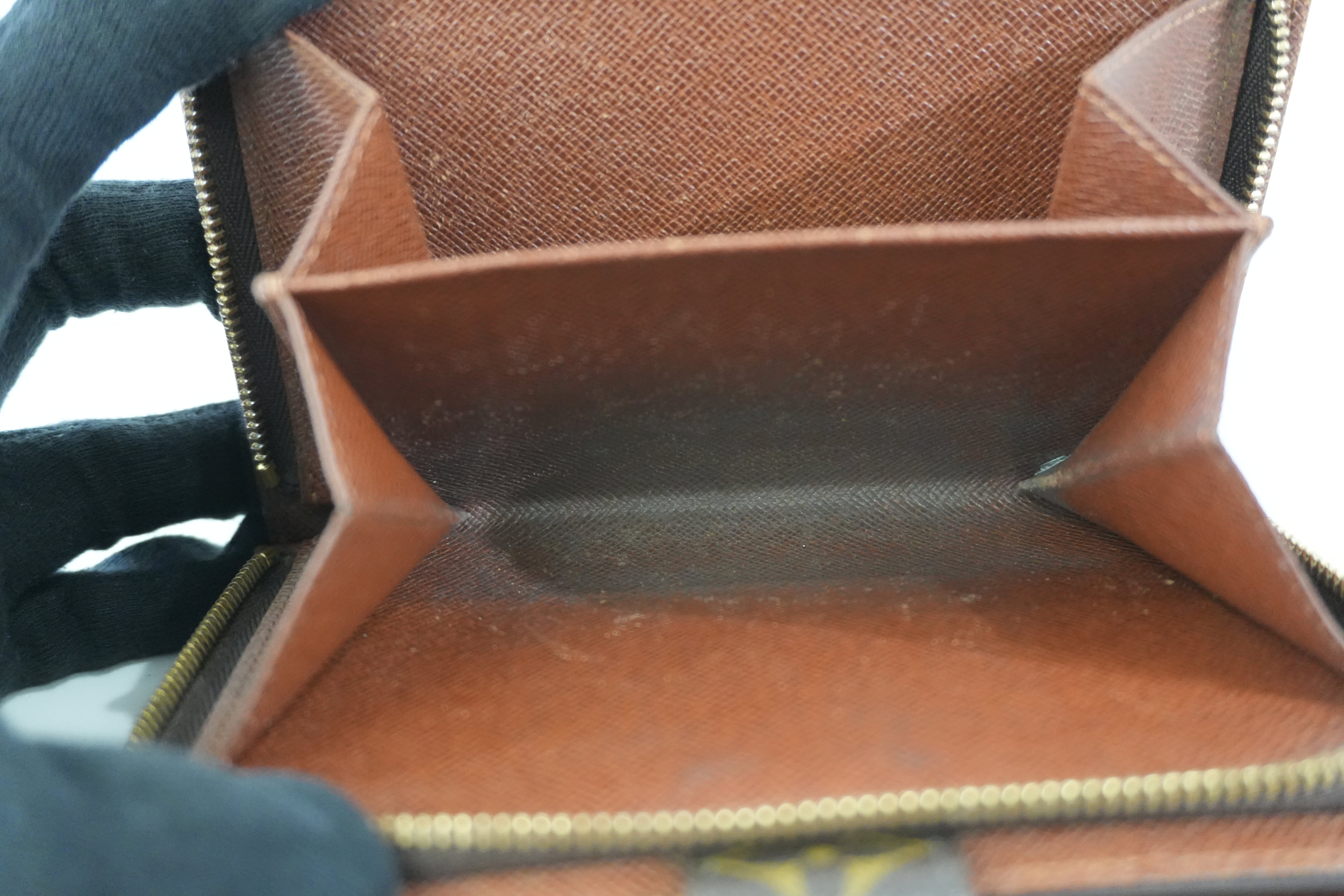 Pre-owned Louis Vuitton Monogram Short Wallet