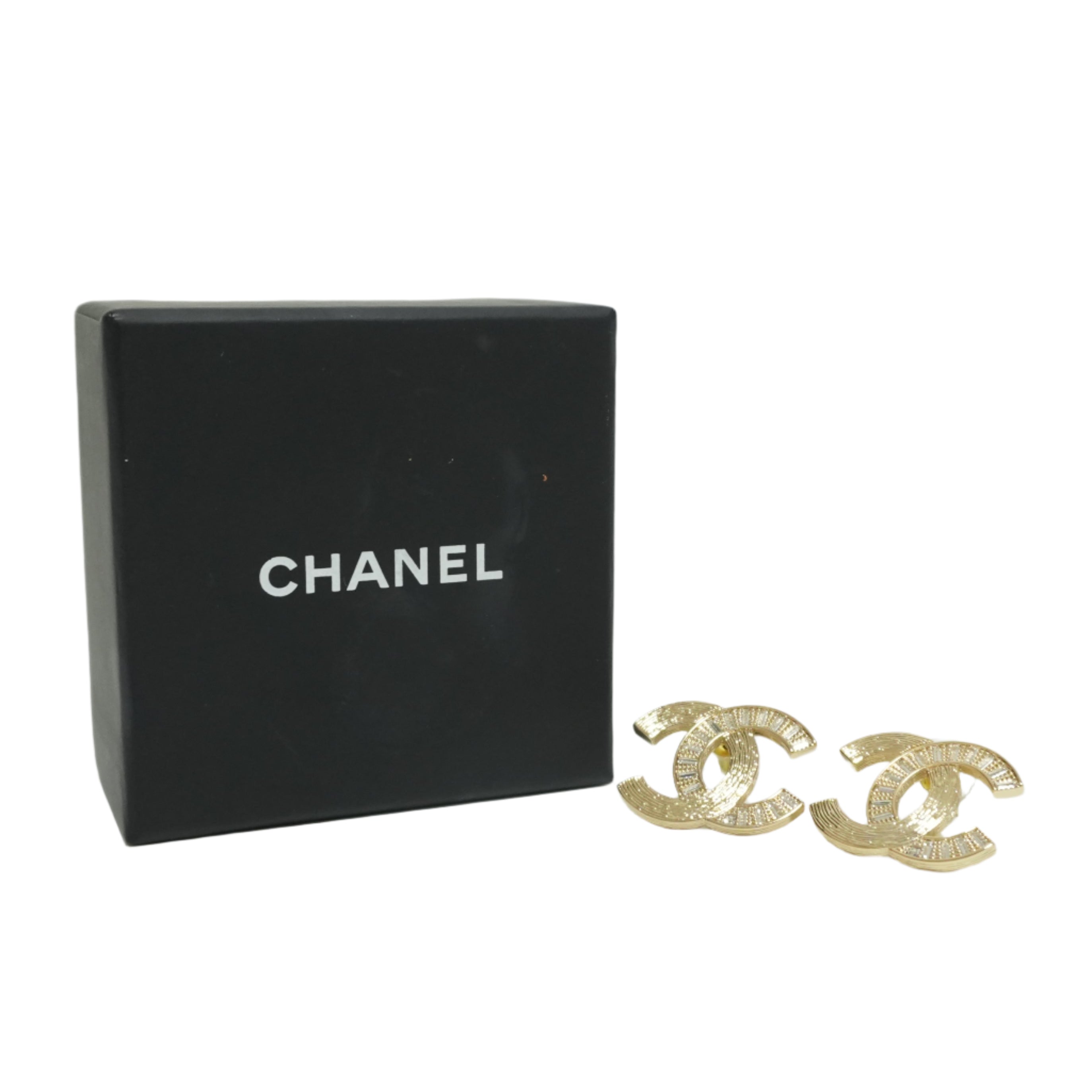 Chanel Pierce Coco Mark Used