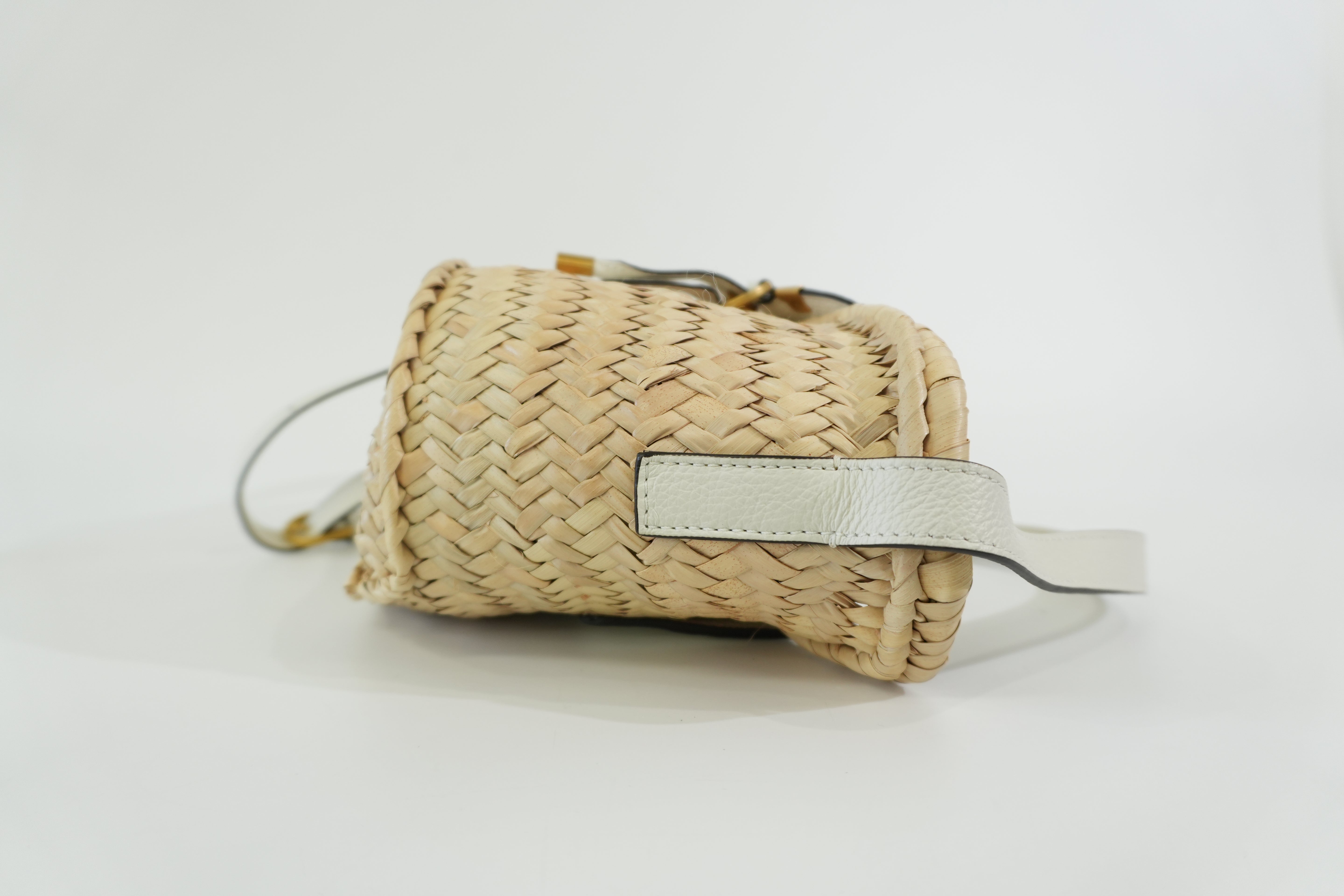 Pre-owned Chloe Raffia Shoulder Bag White