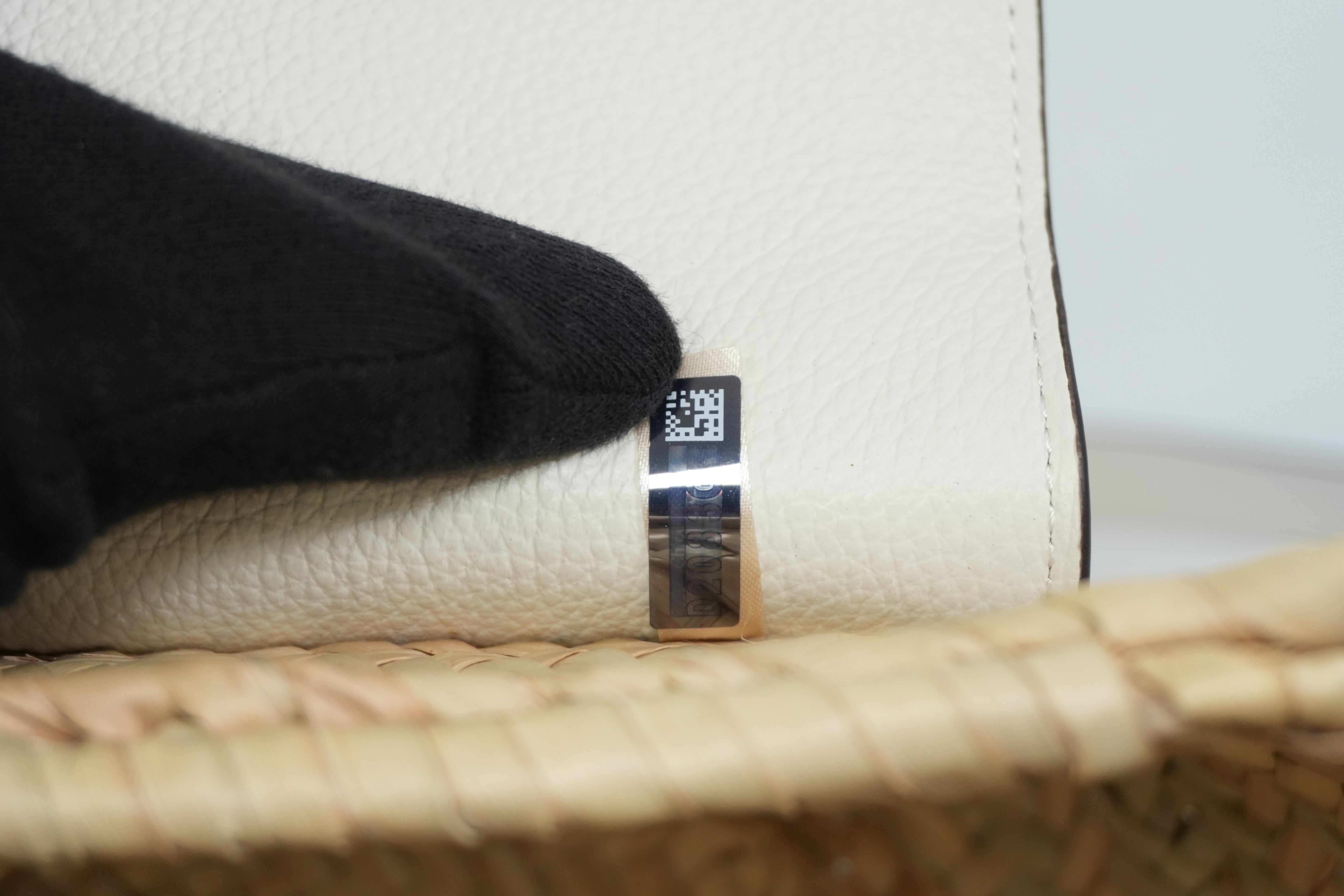 Pre-owned Chloe Raffia Shoulder Bag White