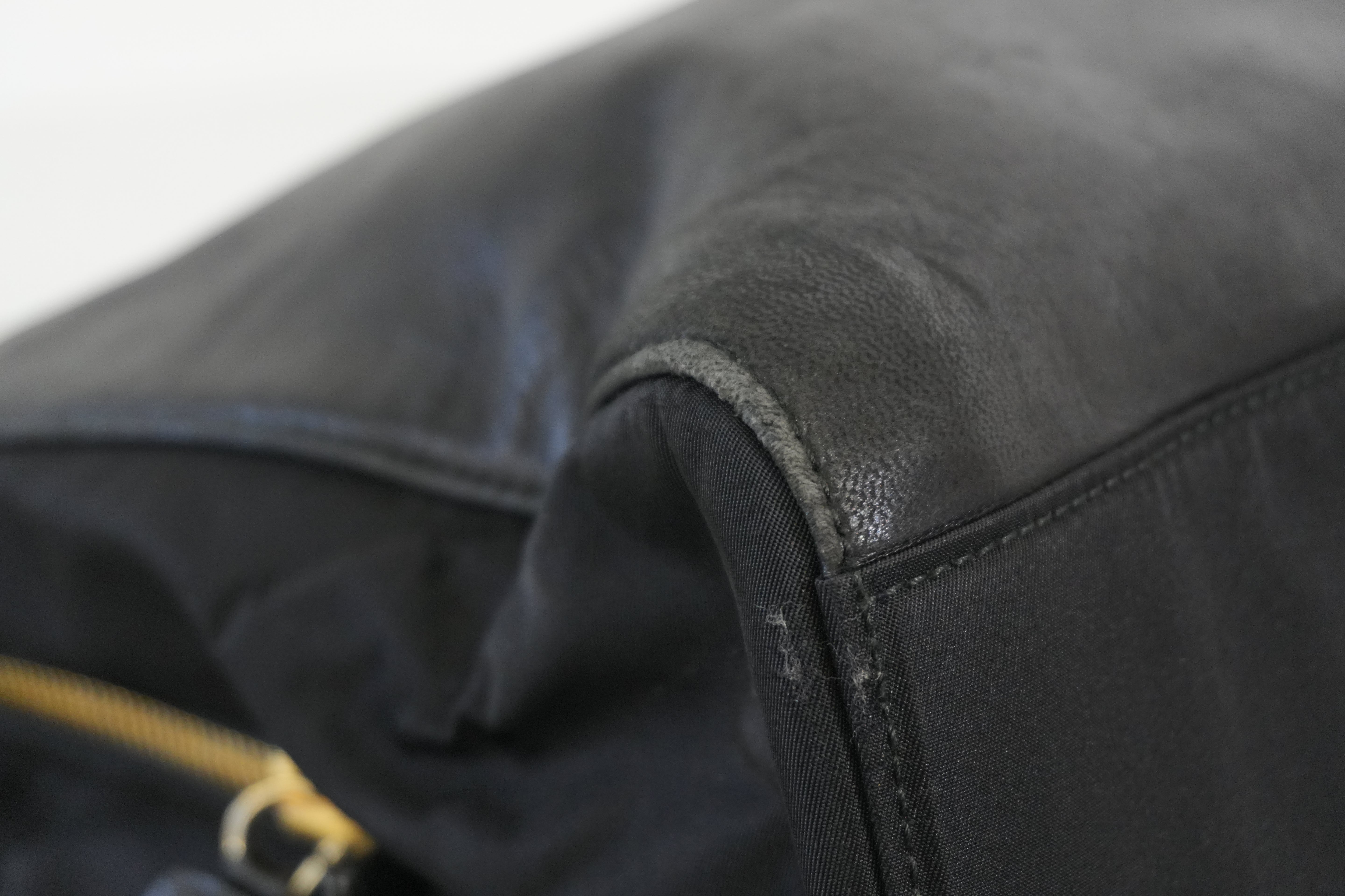 Pre-owned Prada Chain Shoulder Bag Black