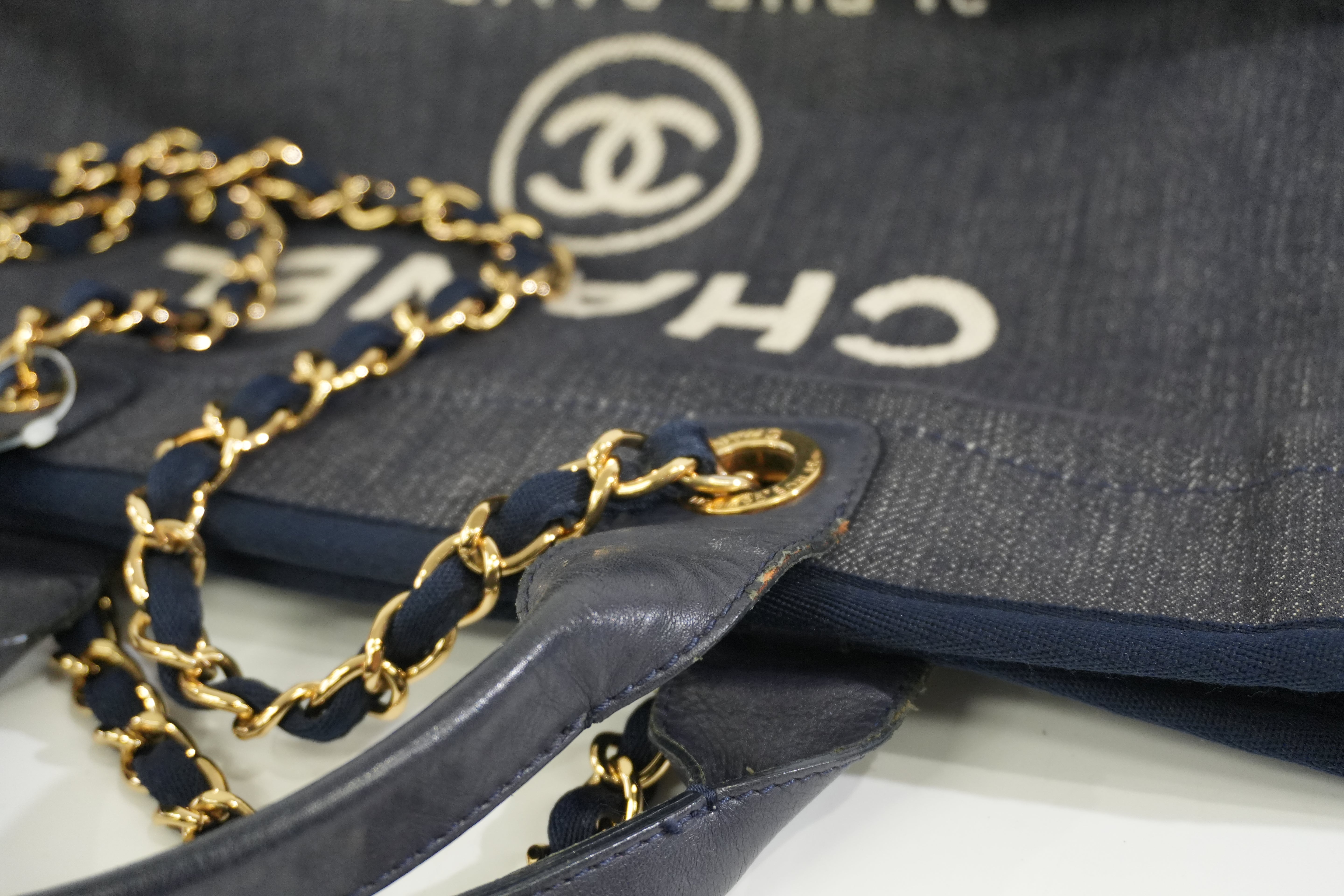 Pre-owned Chanel Deauville Tote Bag Blue Denim