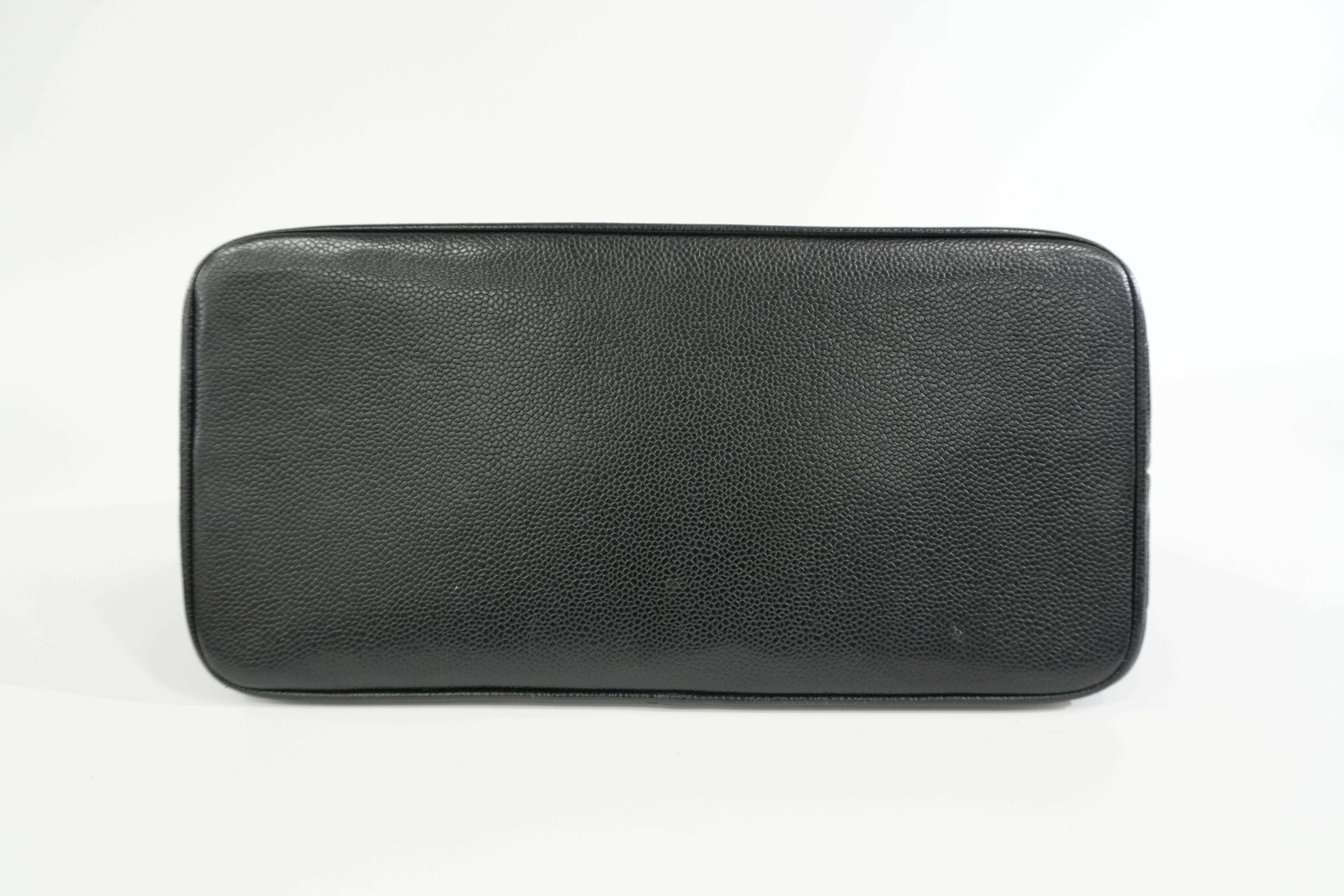 Pre-owned Chanel Medallion Tote Bag Black Gold Hardware