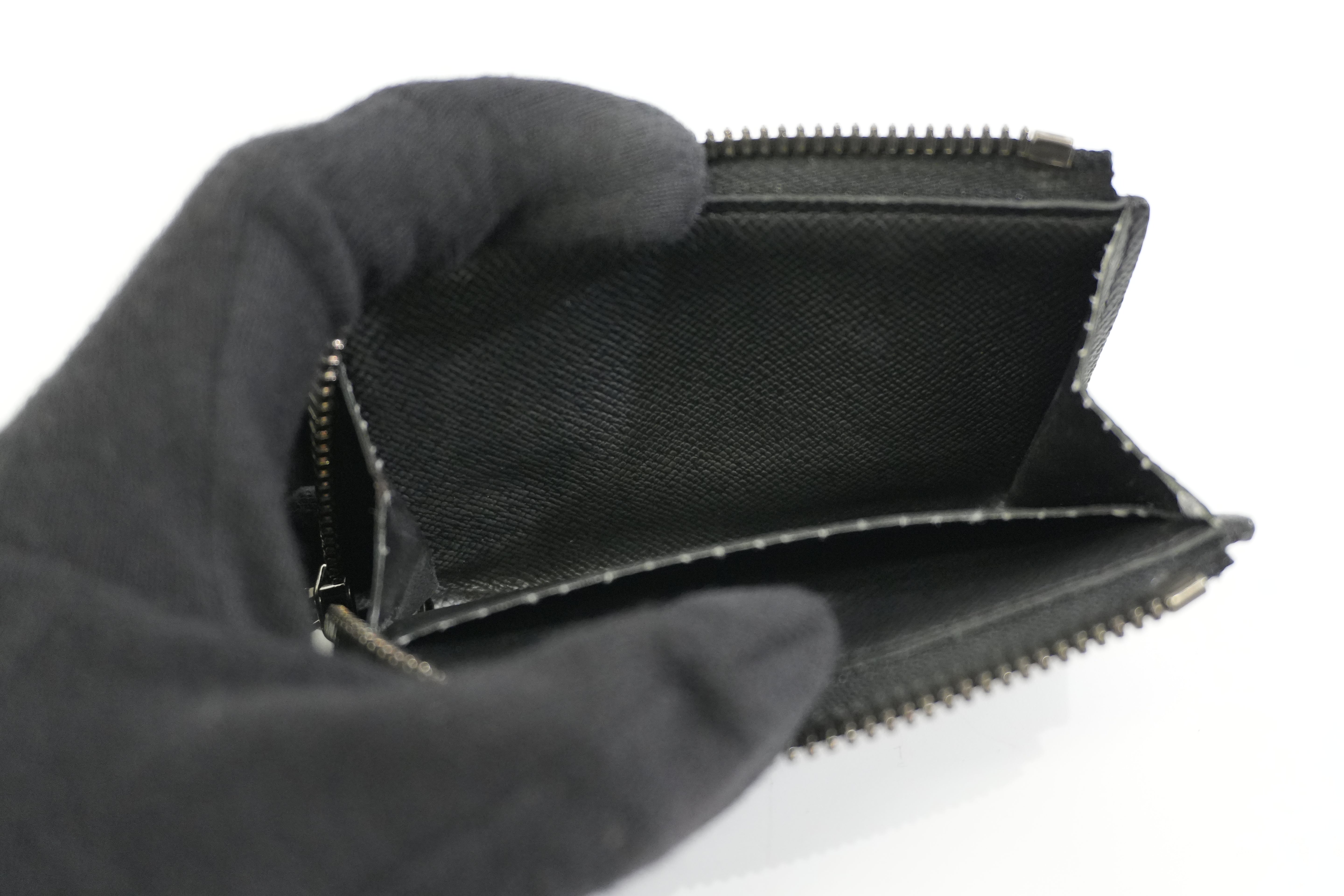 Pre-owned Louis Vuitton Monogram Card Case Black