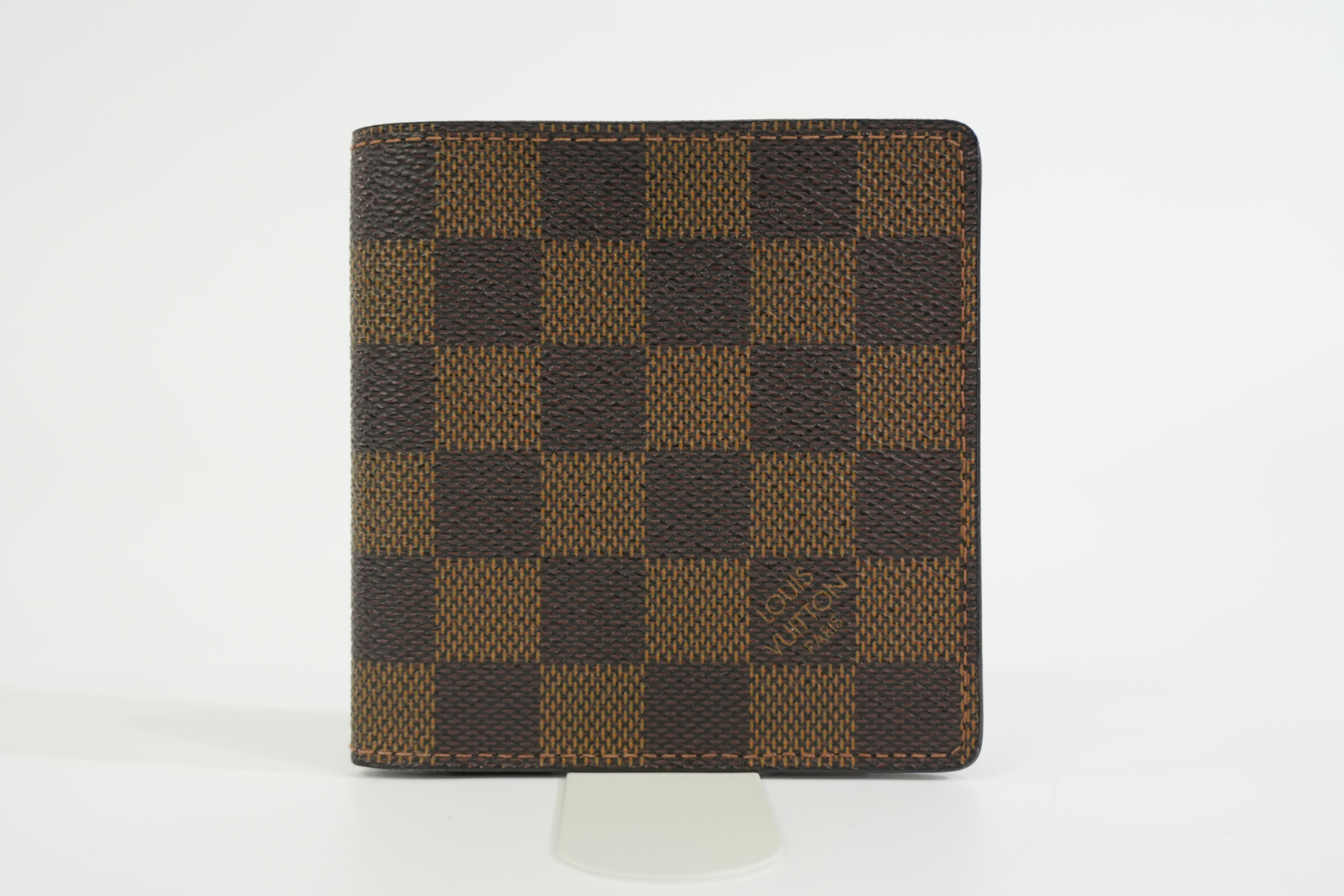 Pre-owned Louis Vuitton Damier Ebene Bifold Wallet