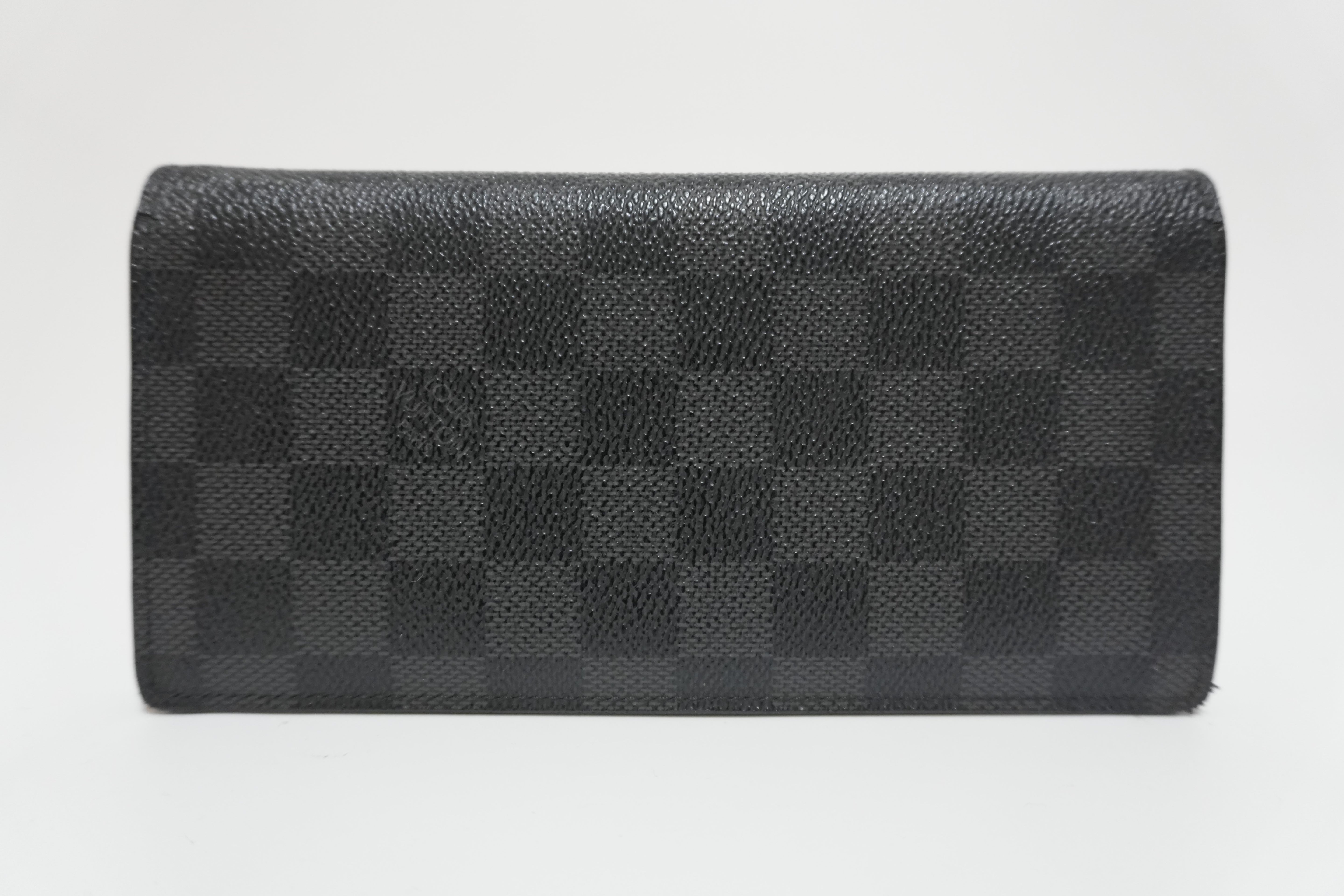 Louis Vuitton Damier Graphite Brazza Wallet Used