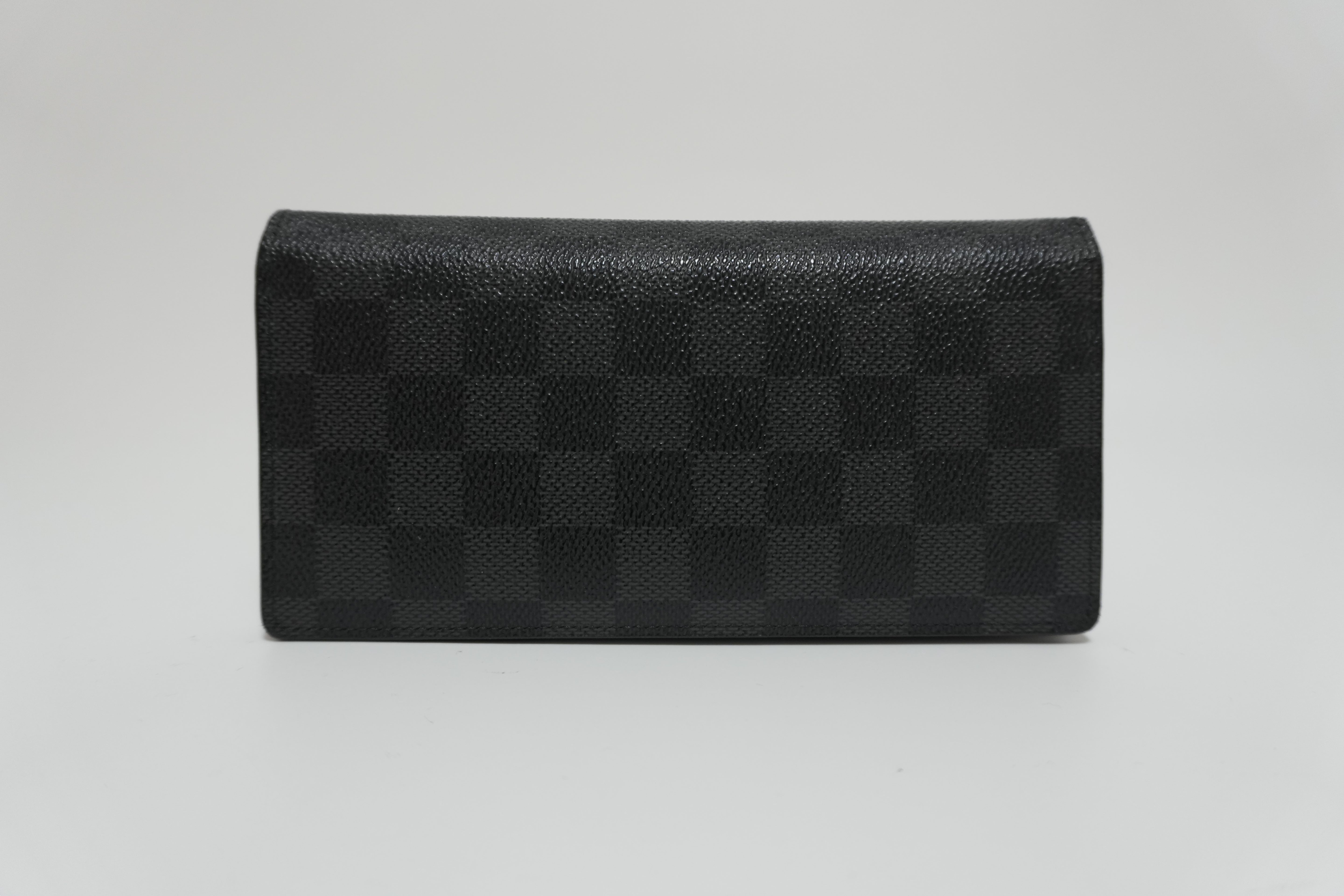 Louis Vuitton Damier Graphite Brazza Wallet Used