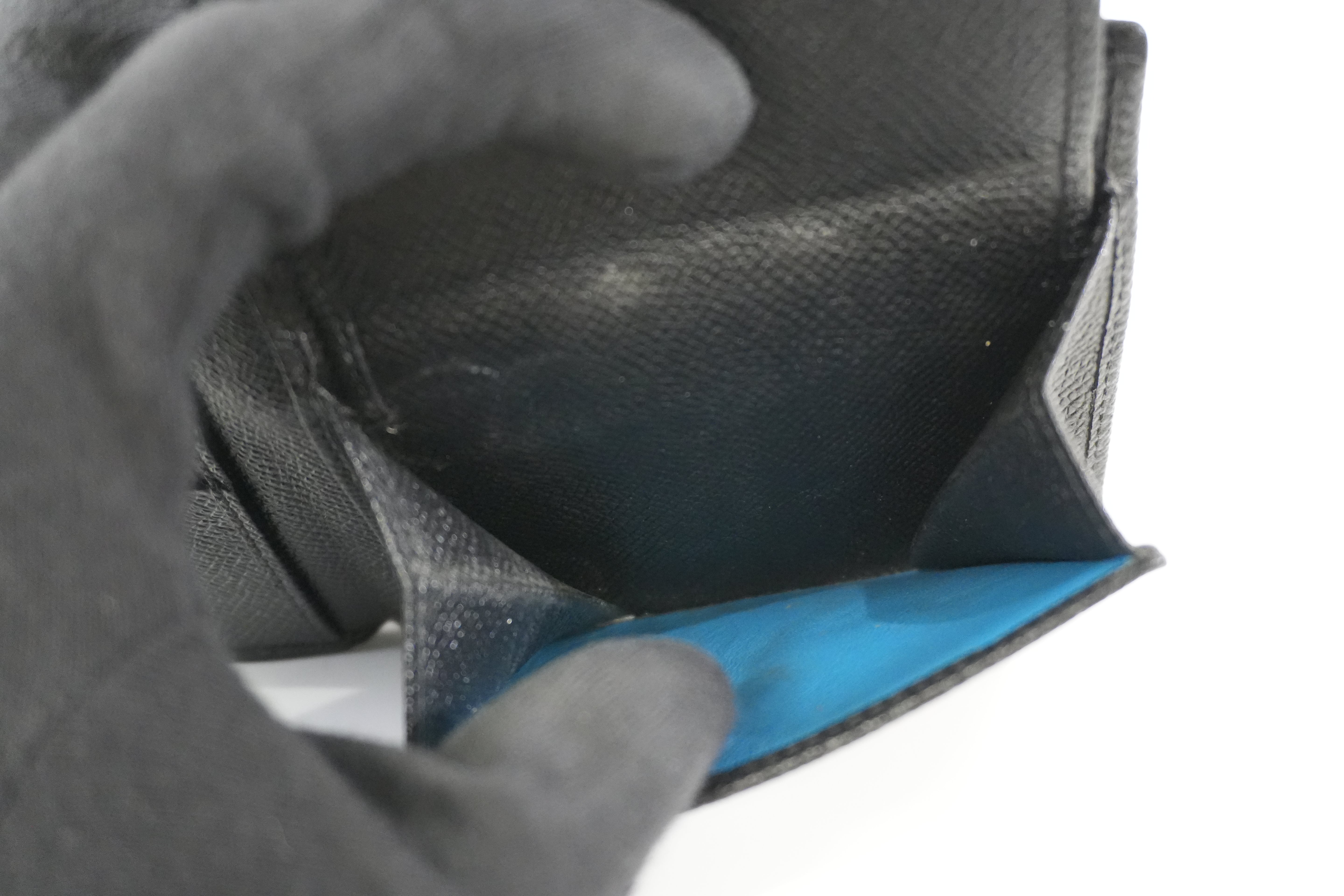 Pre-owned Bulgari Bifold Wallet Black